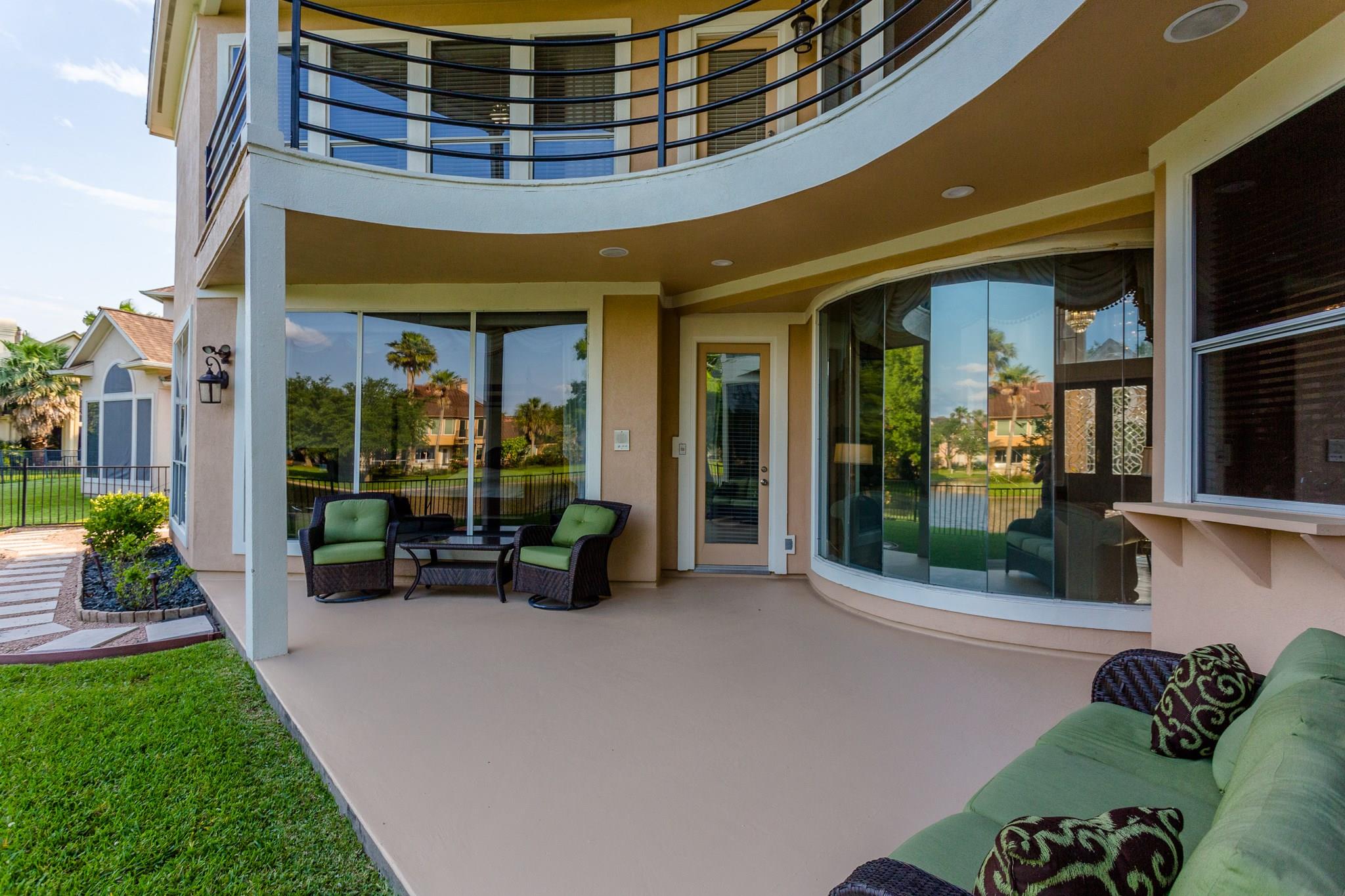Sugar Land, Texas, 77479, United States, 5 Bedrooms Bedrooms, ,5 BathroomsBathrooms,Residential,Active,1900192