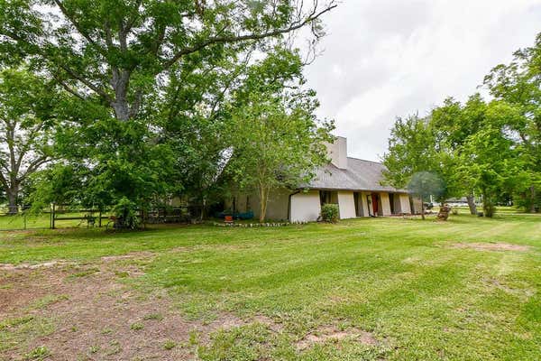 1235 PONY LN, WALLIS, TX 77485 - Image 1