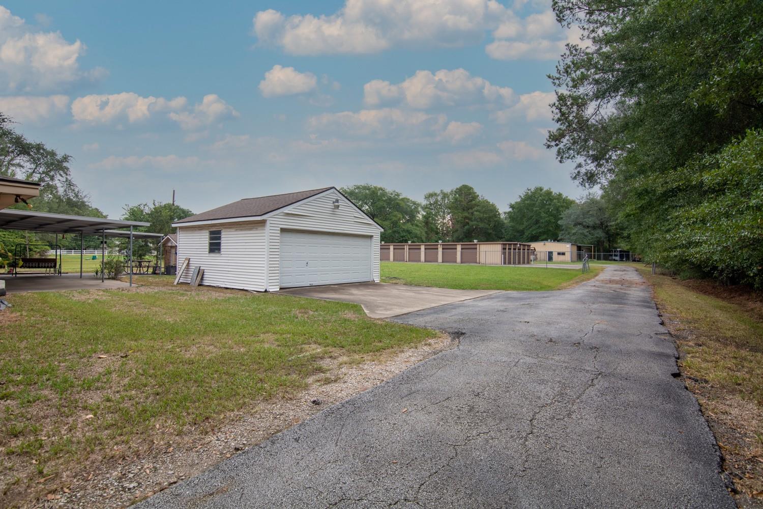 Tomball, Texas, 77375, United States, 4 Bedrooms Bedrooms, ,3 BathroomsBathrooms,Residential,Active,1820831