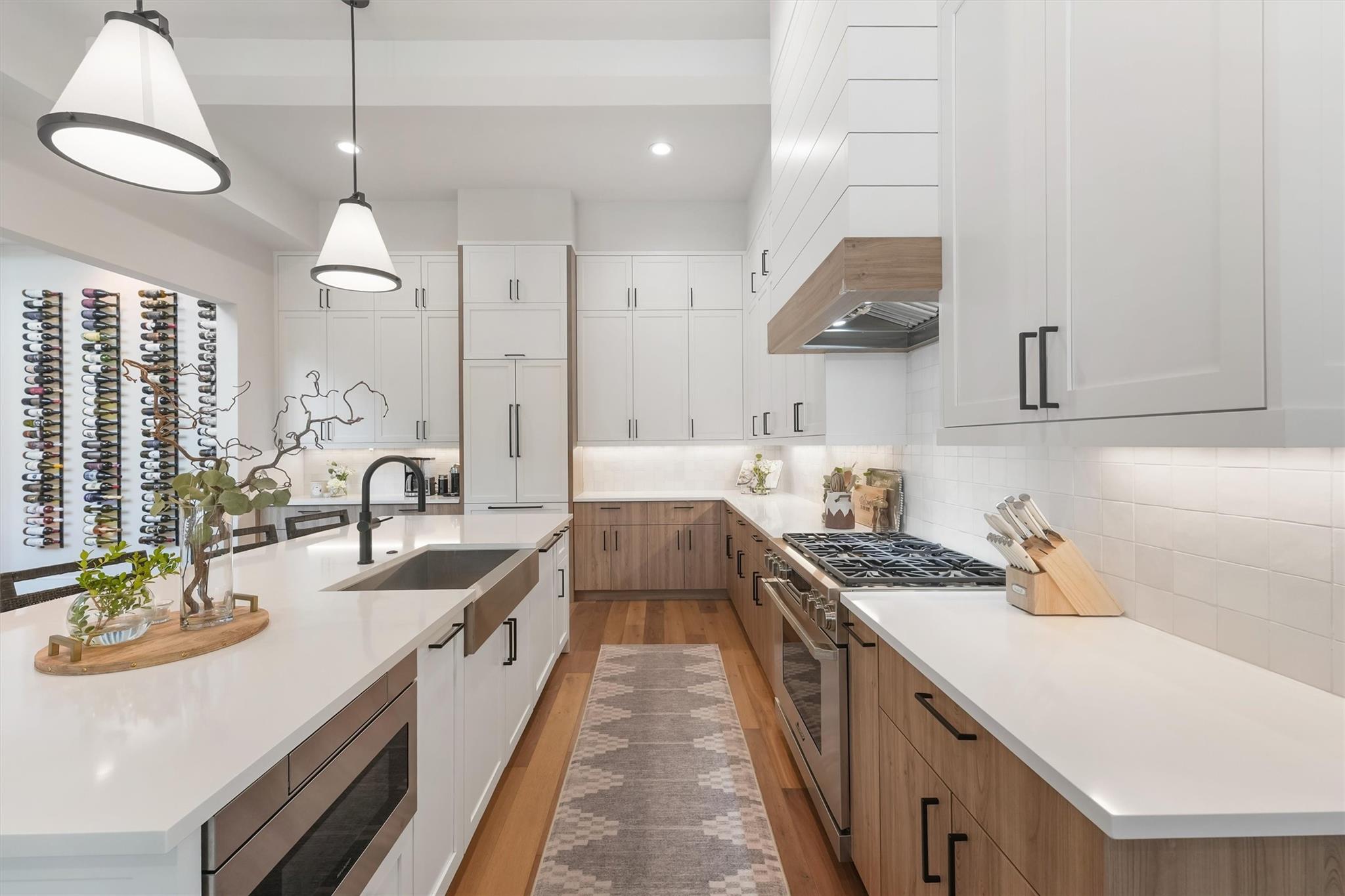 Montgomery, Texas, 77316, United States, 4 Bedrooms Bedrooms, ,6 BathroomsBathrooms,Residential,Active,1972157