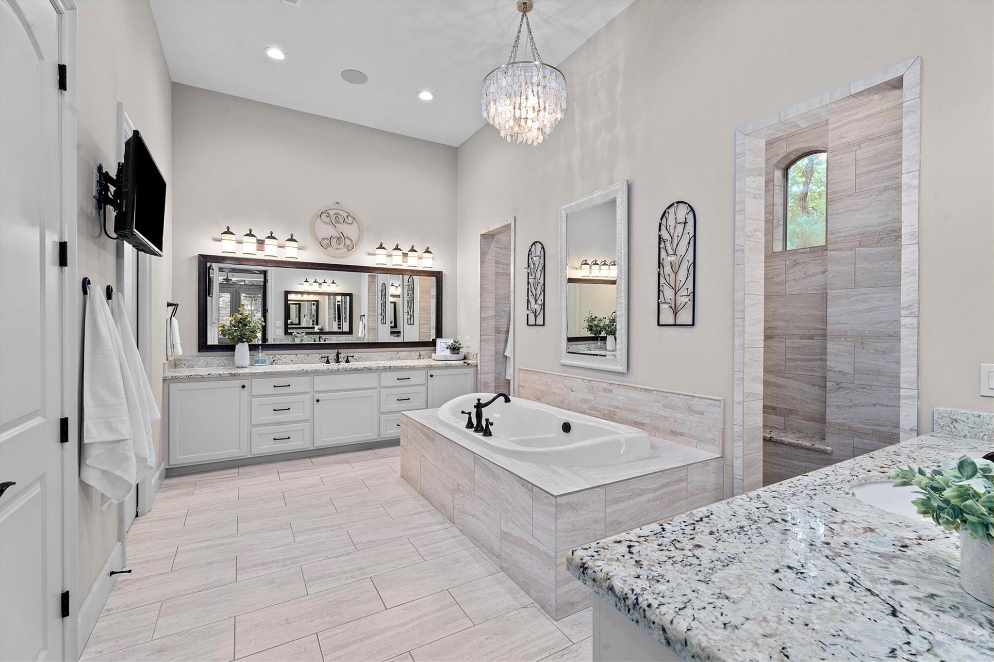 Spring, Texas, 77386, United States, 5 Bedrooms Bedrooms, ,5 BathroomsBathrooms,Residential,Active,1914631