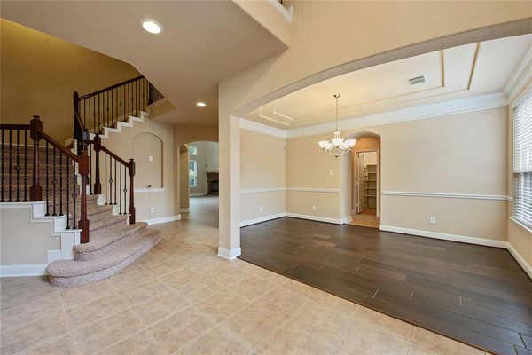 5815 LAYTON MEADOWS LN, SPRING, TX 77379, photo 4 of 48