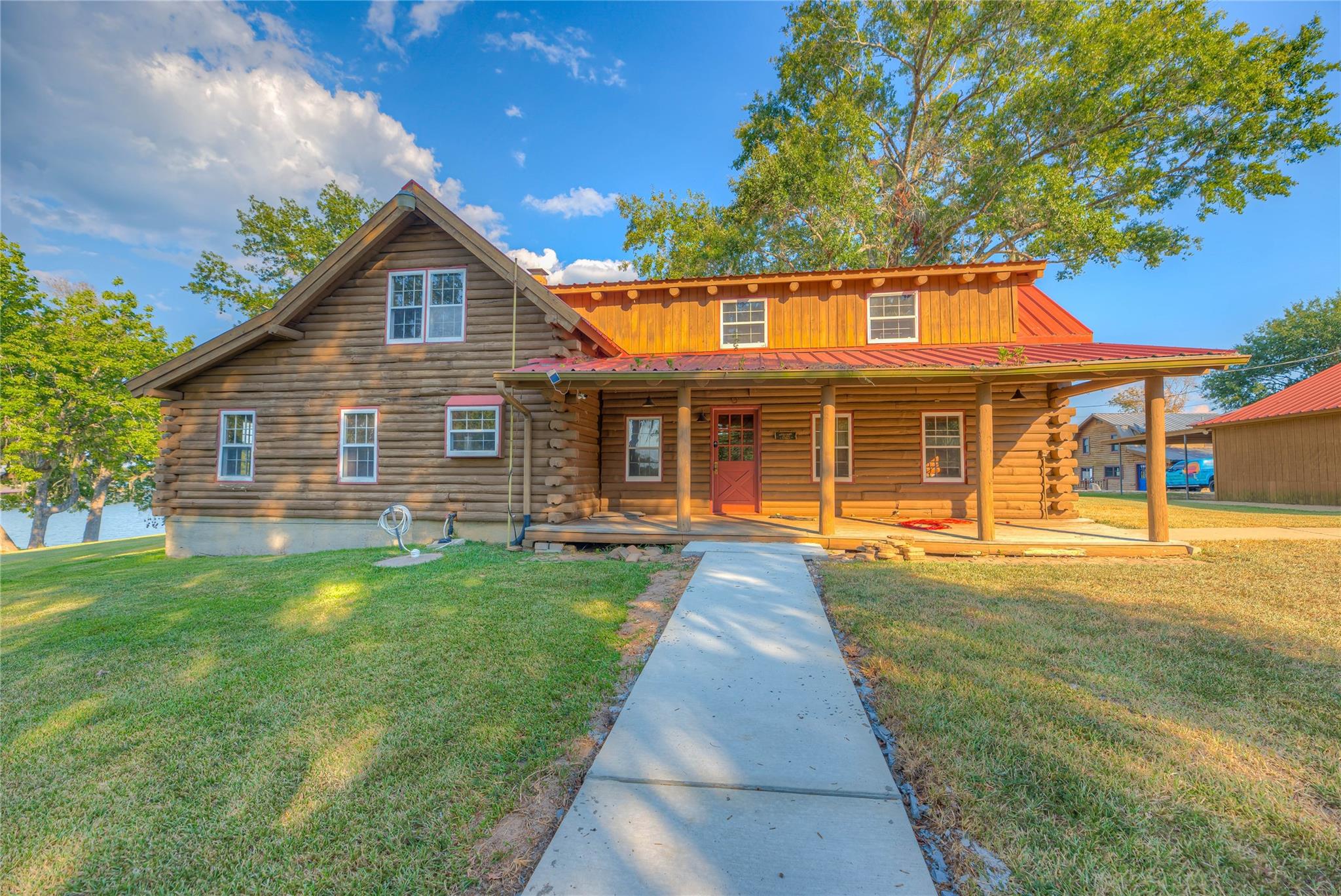 Livingston, Texas, 77351, United States, 3 Bedrooms Bedrooms, ,3 BathroomsBathrooms,Residential,Active,1961912