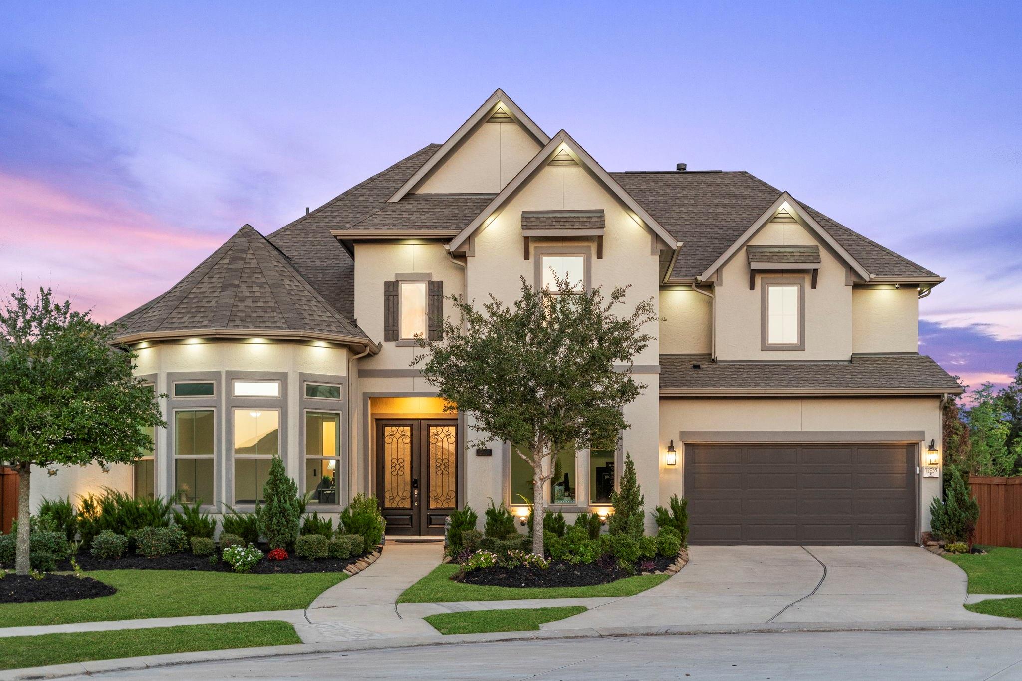 Richmond, Texas, 77407, United States, 5 Bedrooms Bedrooms, ,5 BathroomsBathrooms,Residential,Active,1996577