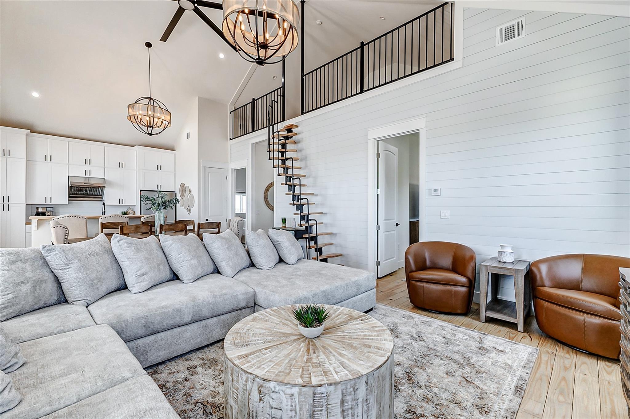 Gilchrist, Texas, 77617, United States, 3 Bedrooms Bedrooms, ,4 BathroomsBathrooms,Residential,Active,1761250