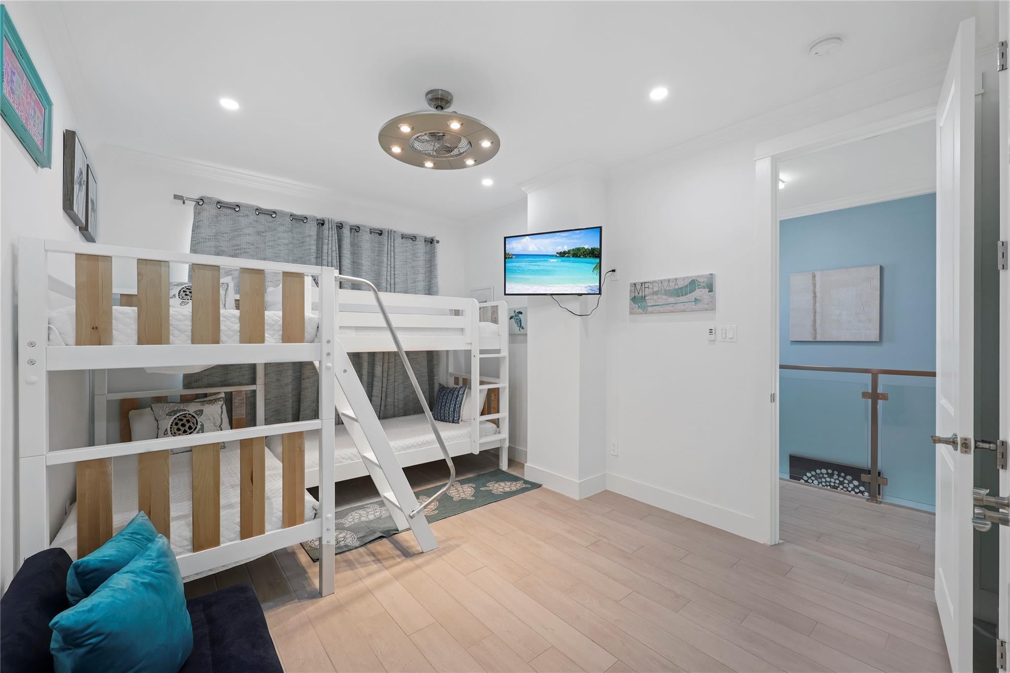 Galveston, Texas, 77554, United States, 4 Bedrooms Bedrooms, ,5 BathroomsBathrooms,Residential,Active,2007141