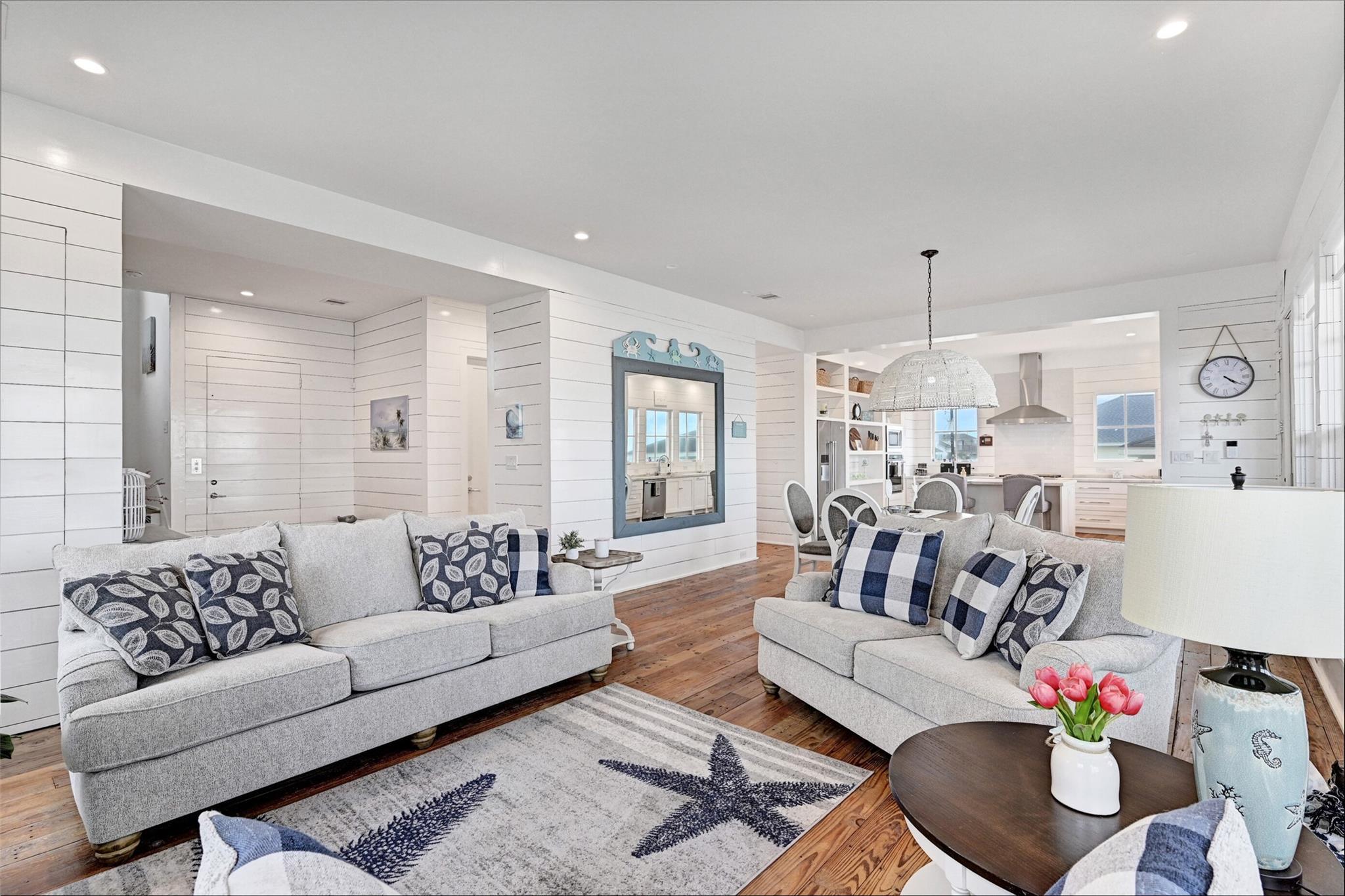 Galveston, Texas, 77554, United States, 3 Bedrooms Bedrooms, ,3 BathroomsBathrooms,Residential,Active,1880201