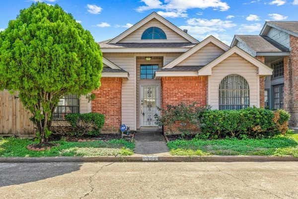 13819 PURPLEMARTIN ST, HOUSTON, TX 77083 - Image 1