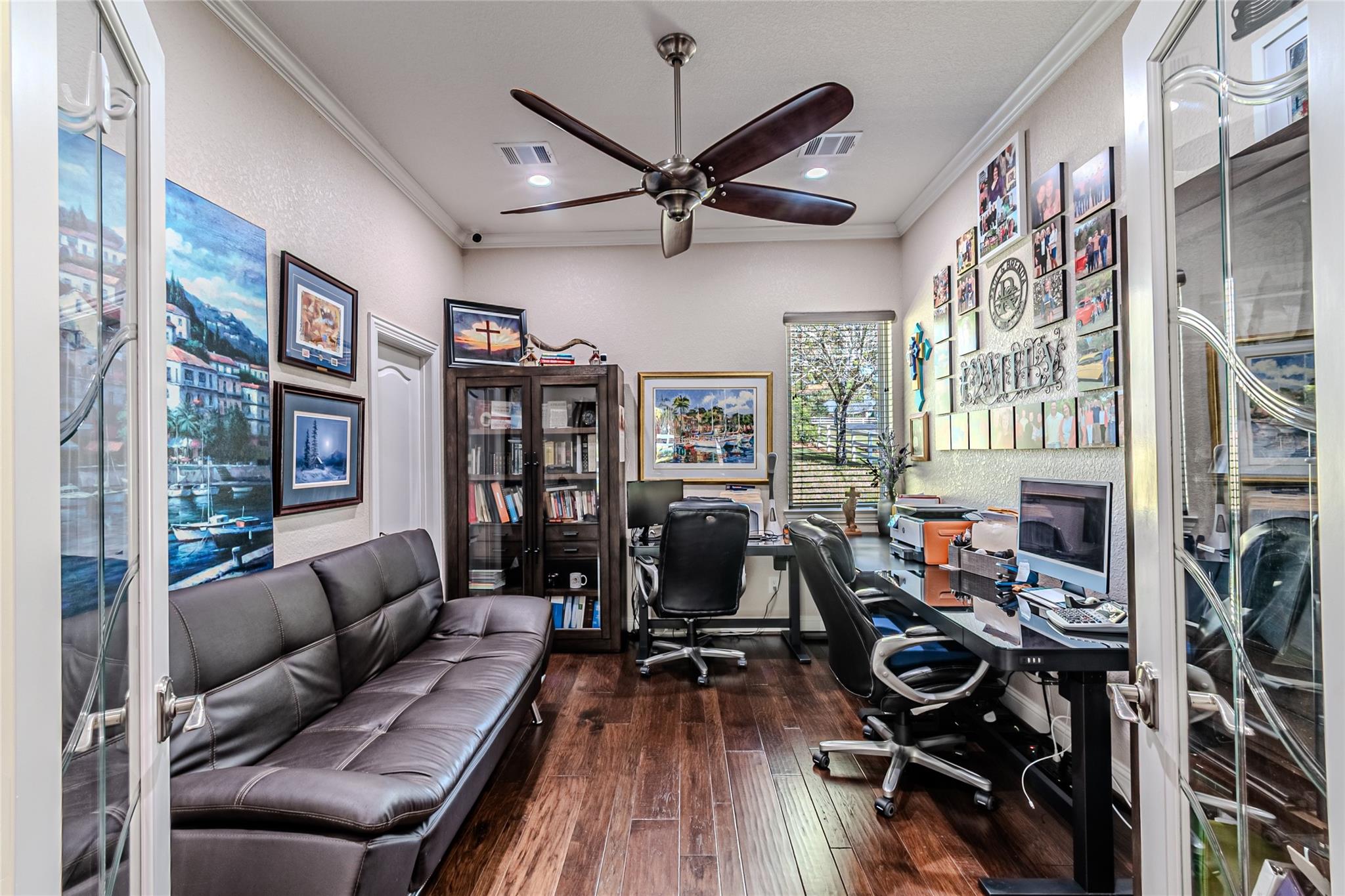 Montgomery, Texas, 77316, United States, 4 Bedrooms Bedrooms, ,7 BathroomsBathrooms,Residential,Active,1993945