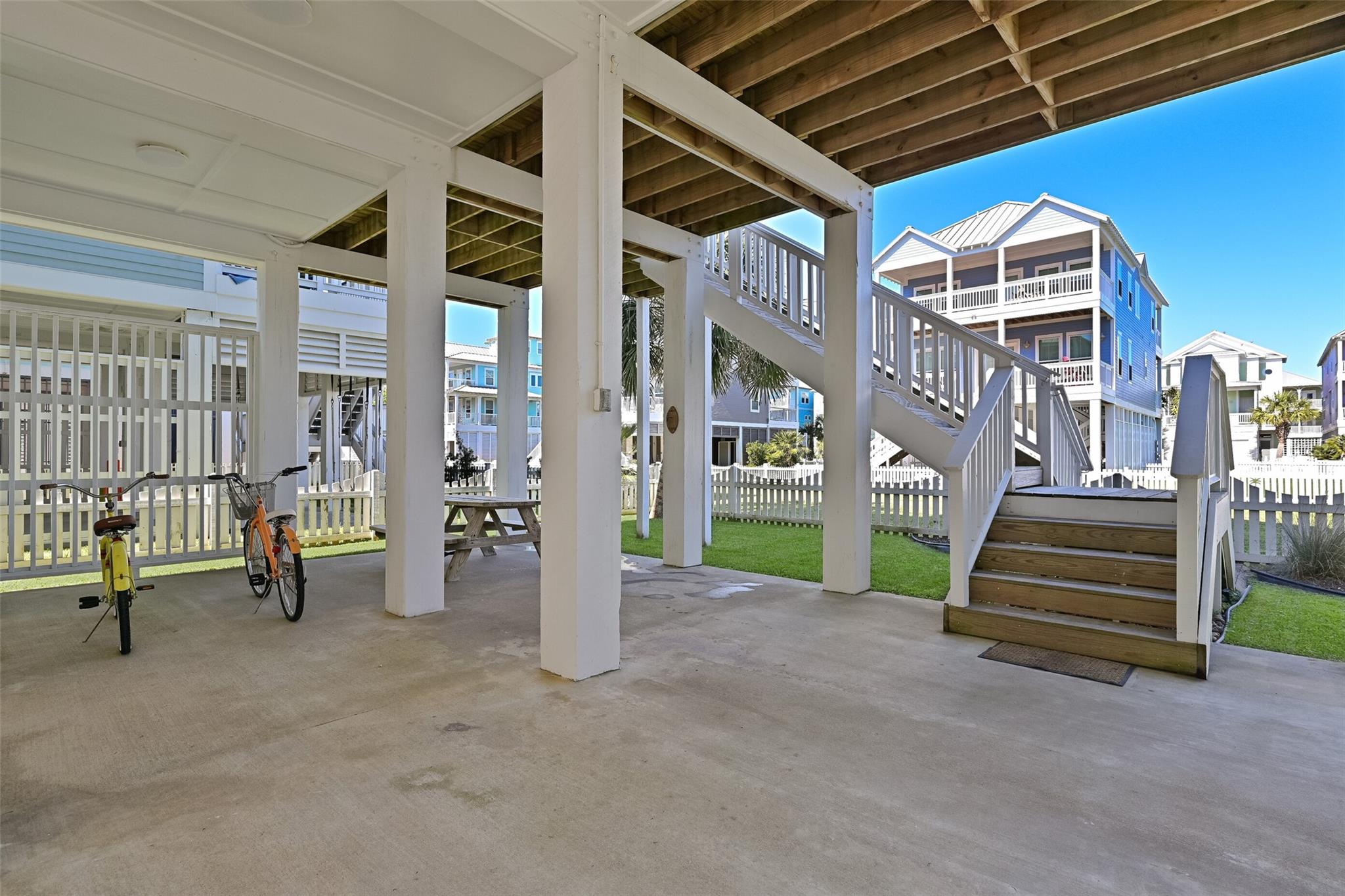 Galveston, Texas, 77554, United States, ,4 BathroomsBathrooms,Residential,Active,1867916