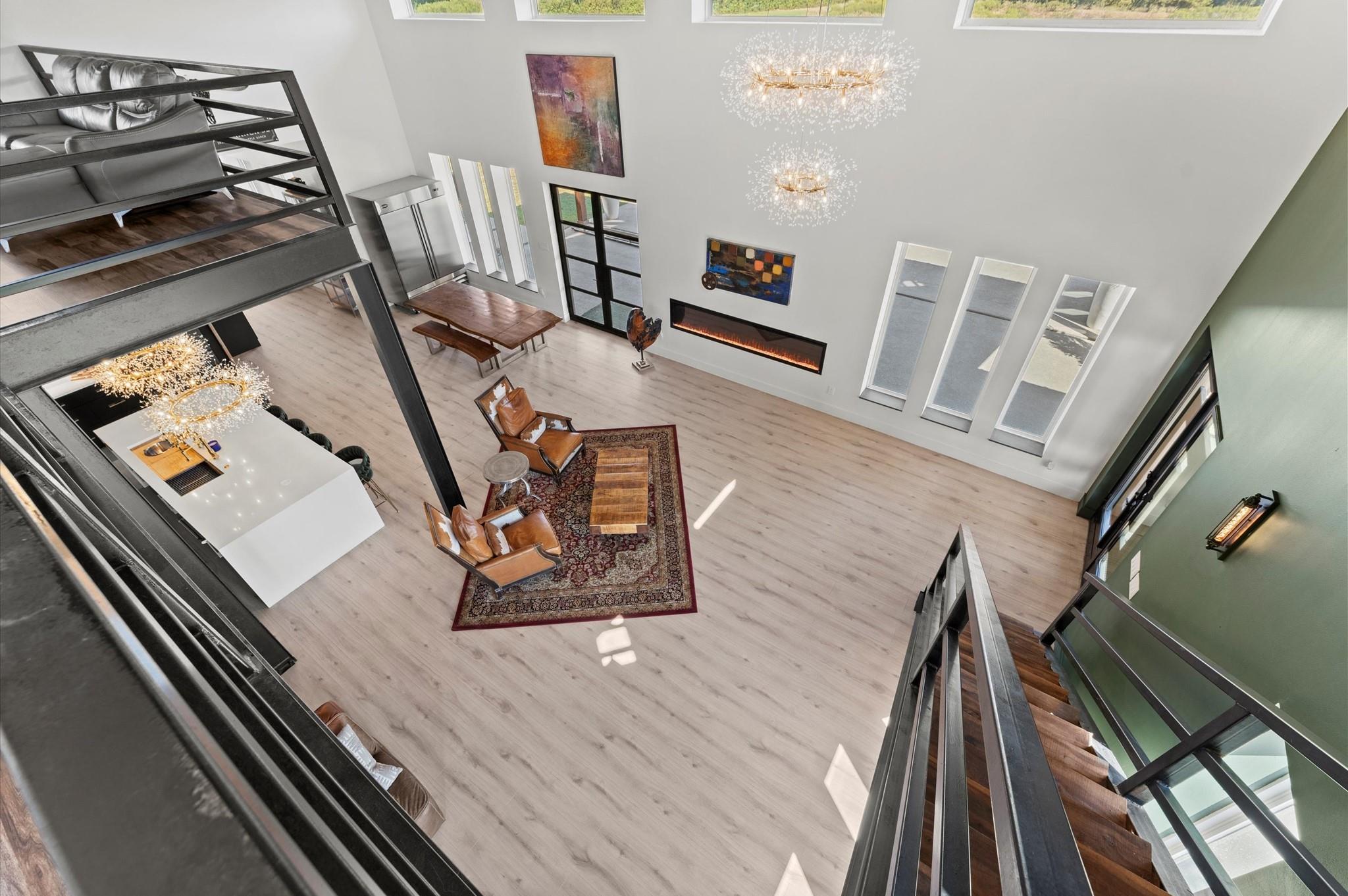 Montgomery, Texas, 77316, United States, 5 Bedrooms Bedrooms, ,7 BathroomsBathrooms,Residential,Active,1963409