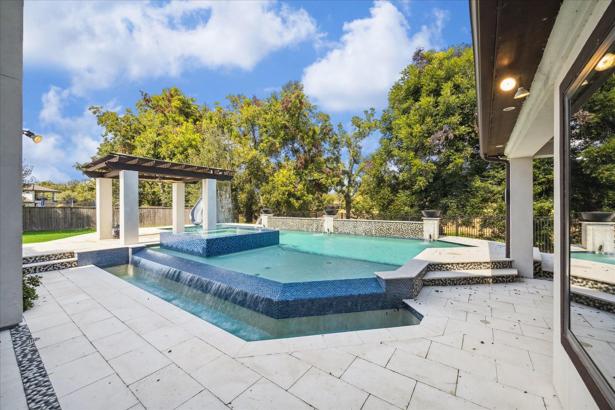 Sugar Land, Texas, 77479, United States, 5 Bedrooms Bedrooms, ,6 BathroomsBathrooms,Residential,Active,1952042