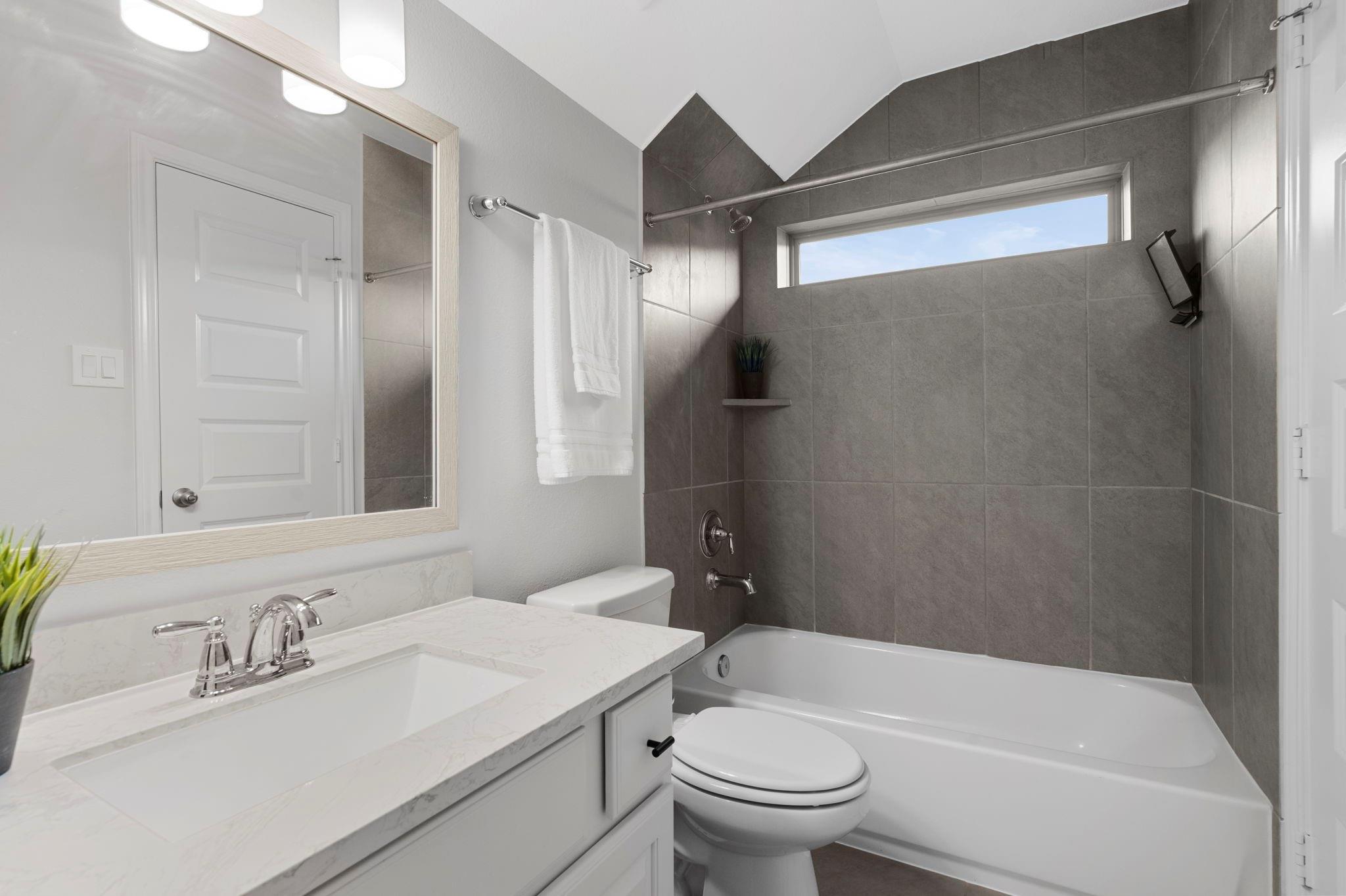 Richmond, Texas, 77407, United States, 5 Bedrooms Bedrooms, ,5 BathroomsBathrooms,Residential,Active,1996577