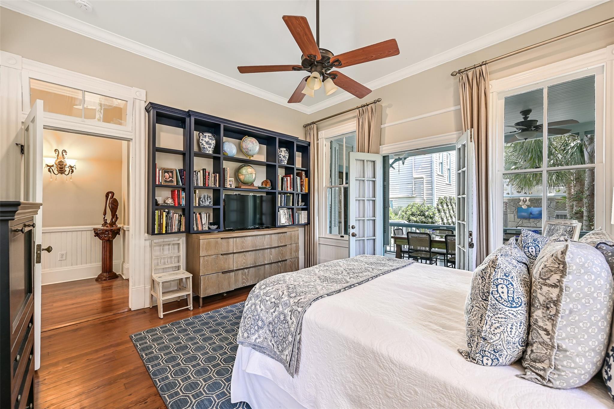 Galveston, Texas, 77550, United States, 6 Bedrooms Bedrooms, ,4 BathroomsBathrooms,Residential,Active,1899876