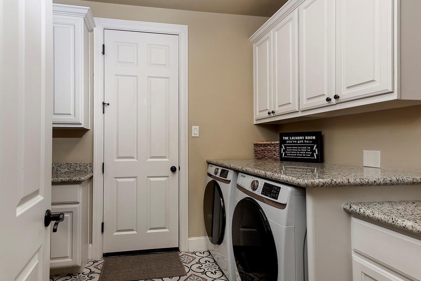 The Woodlands, Texas, 77382, United States, 5 Bedrooms Bedrooms, ,6 BathroomsBathrooms,Residential,Active,2010217