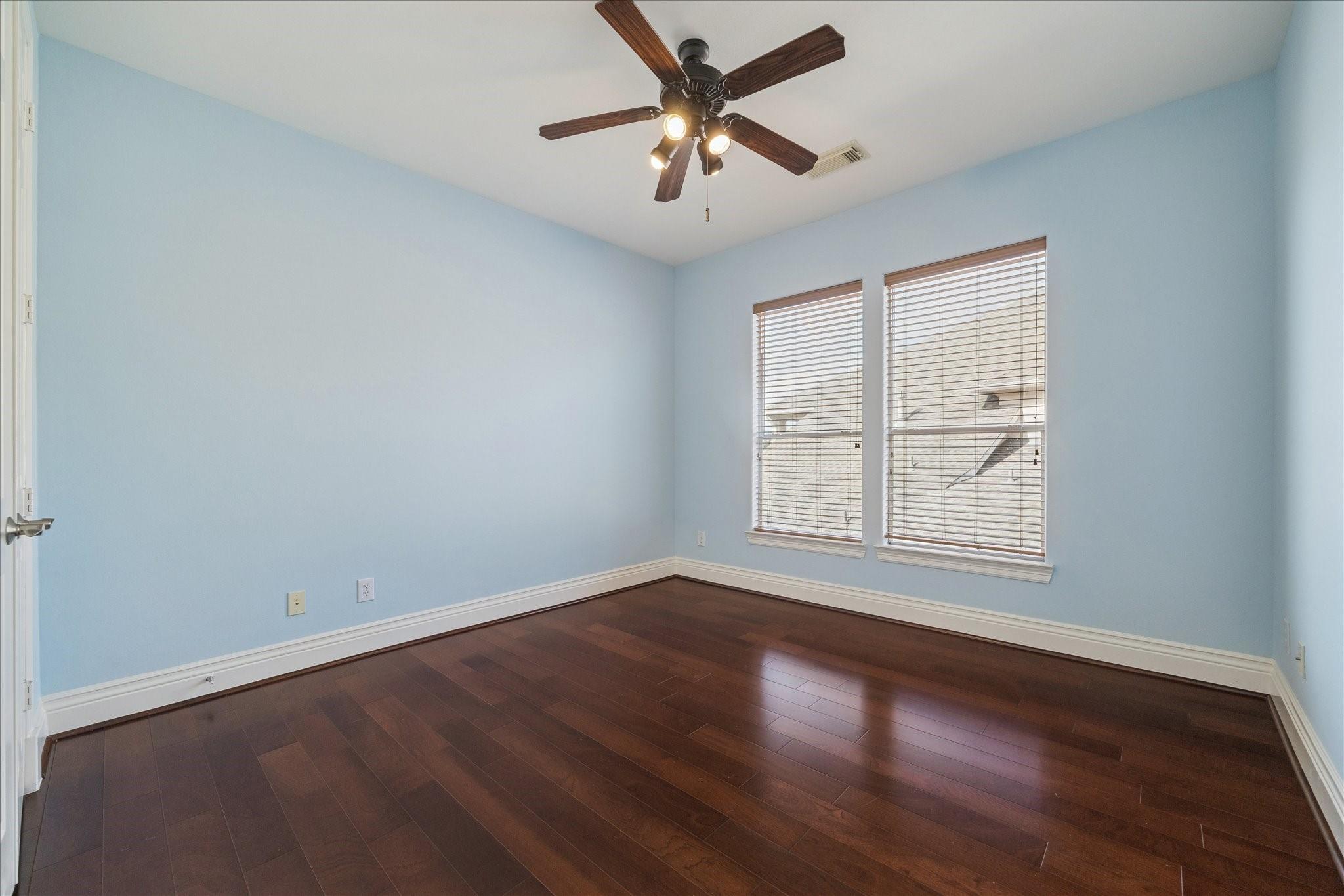 Sugar Land, Texas, 77479, United States, 5 Bedrooms Bedrooms, ,5 BathroomsBathrooms,Residential,Active,2007093