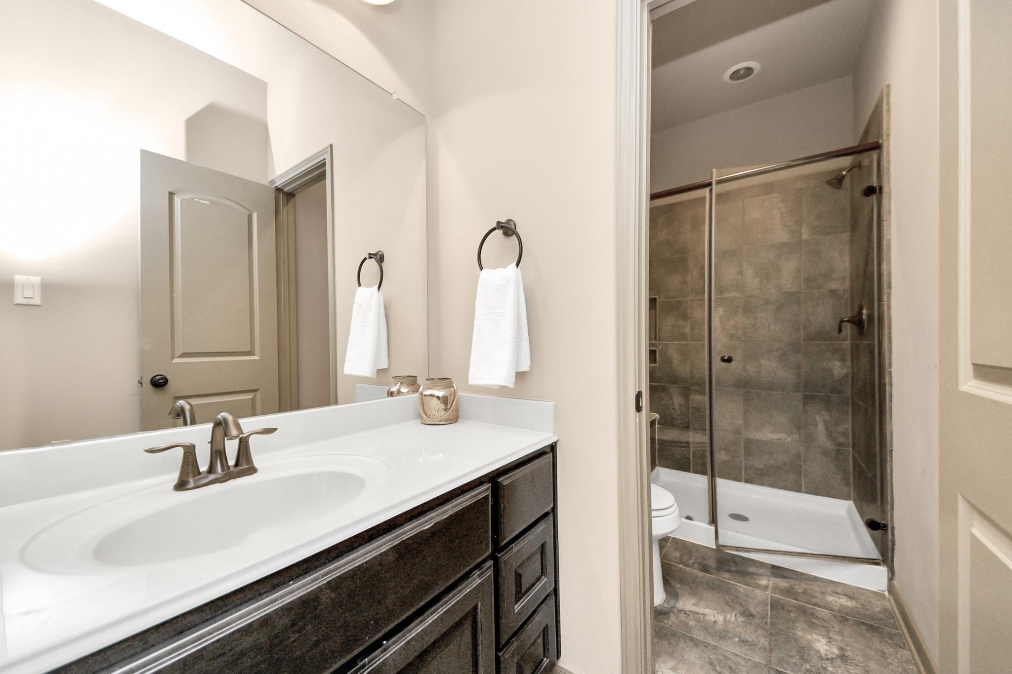 Cypress, Texas, 77429, United States, 5 Bedrooms Bedrooms, ,7 BathroomsBathrooms,Residential,Active,1889491