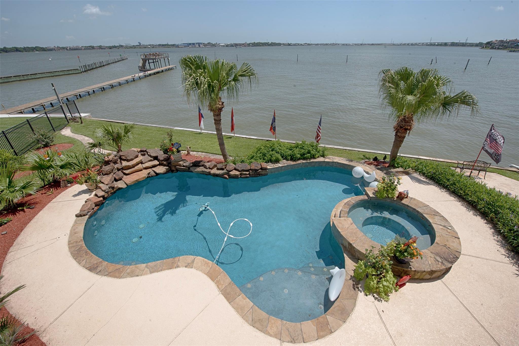 League City, Texas, 77565, United States, 3 Bedrooms Bedrooms, ,4 BathroomsBathrooms,Residential,Active,1843467