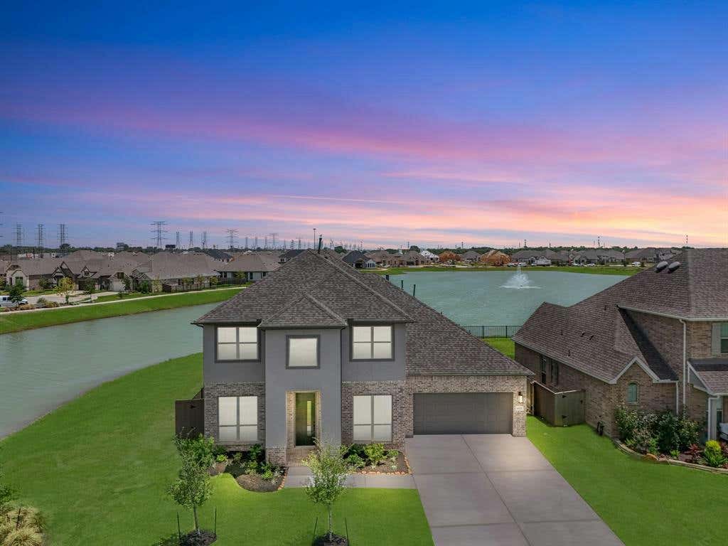 4918 HARBOR BROOKS LN, LEAGUE CITY, TX 77573, photo 1 of 34