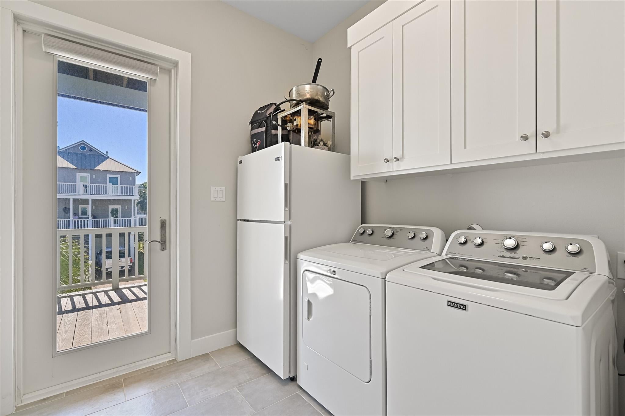 Galveston, Texas, 77554, United States, ,4 BathroomsBathrooms,Residential,Active,1867916