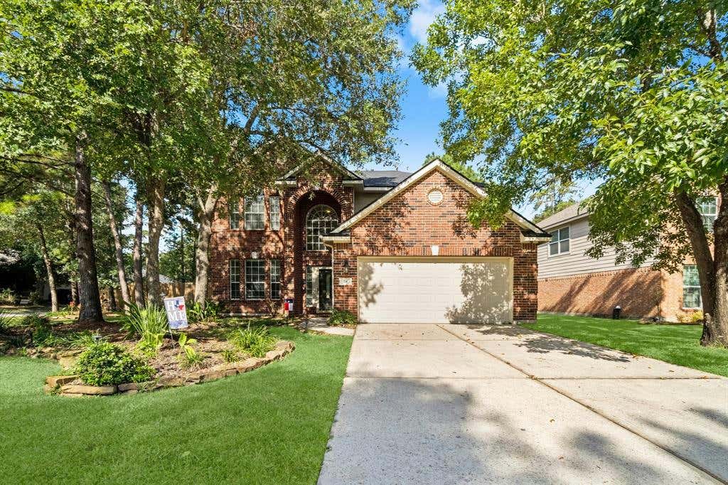 78 N MERRYWEATHER CIR, CONROE, TX 77384, photo 1 of 35