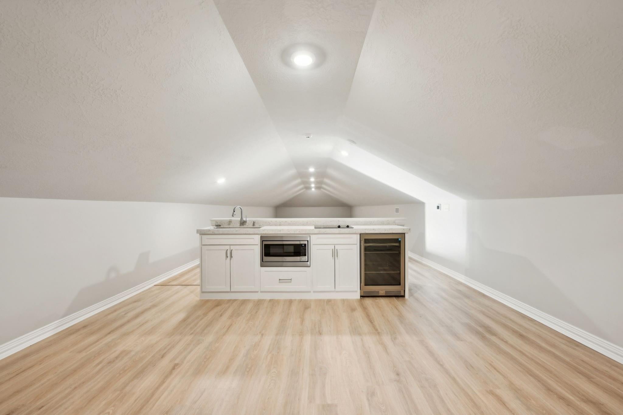 Richmond, Texas, 77406, United States, 11 Bedrooms Bedrooms, ,15 BathroomsBathrooms,Residential,Active,1914837