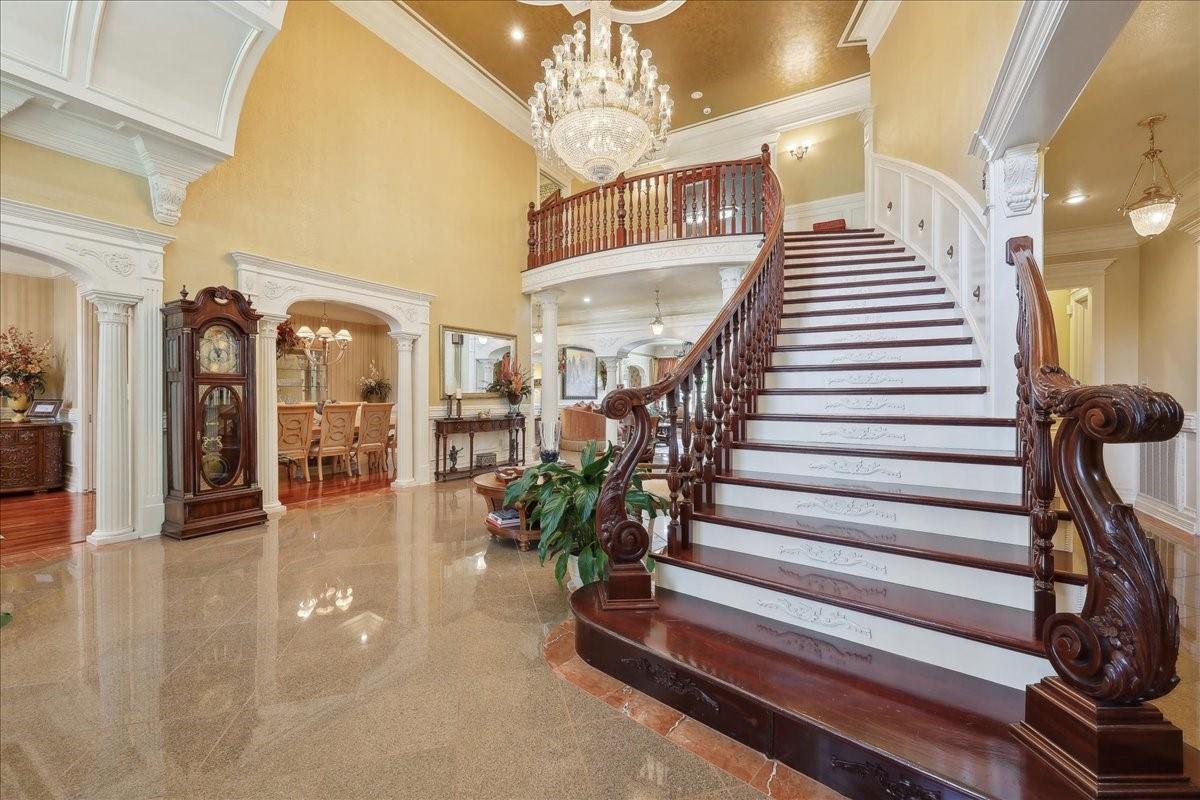Beaumont, Texas, 77707, United States, 6 Bedrooms Bedrooms, ,10 BathroomsBathrooms,Residential,Active,1862916