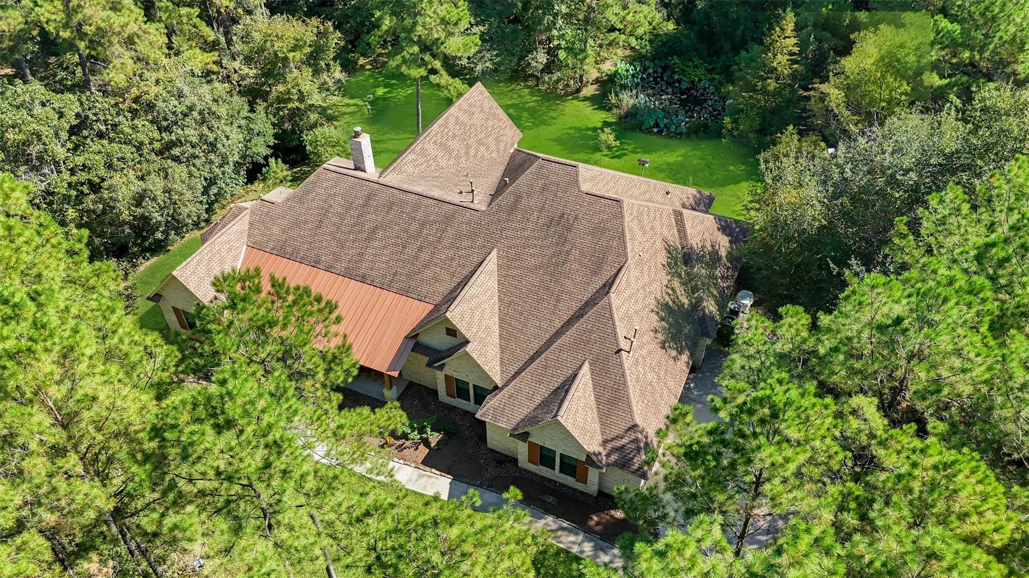 Montgomery, Texas, 77316, United States, 4 Bedrooms Bedrooms, ,3 BathroomsBathrooms,Residential,Active,1953985