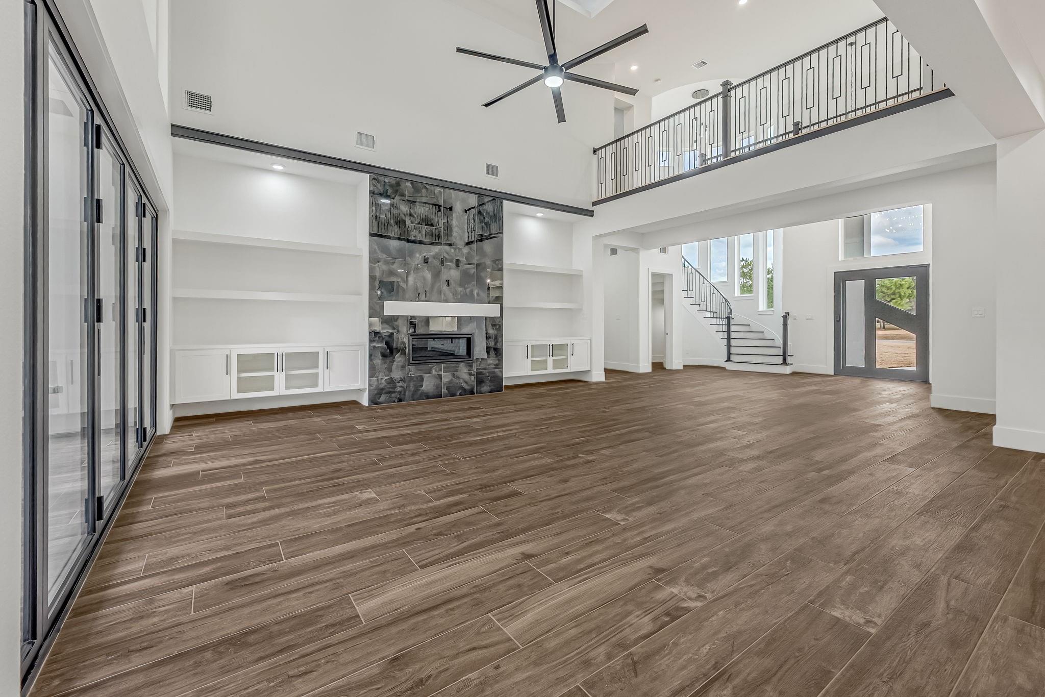 Montgomery, Texas, 77316, United States, 5 Bedrooms Bedrooms, ,6 BathroomsBathrooms,Residential,Active,2015434