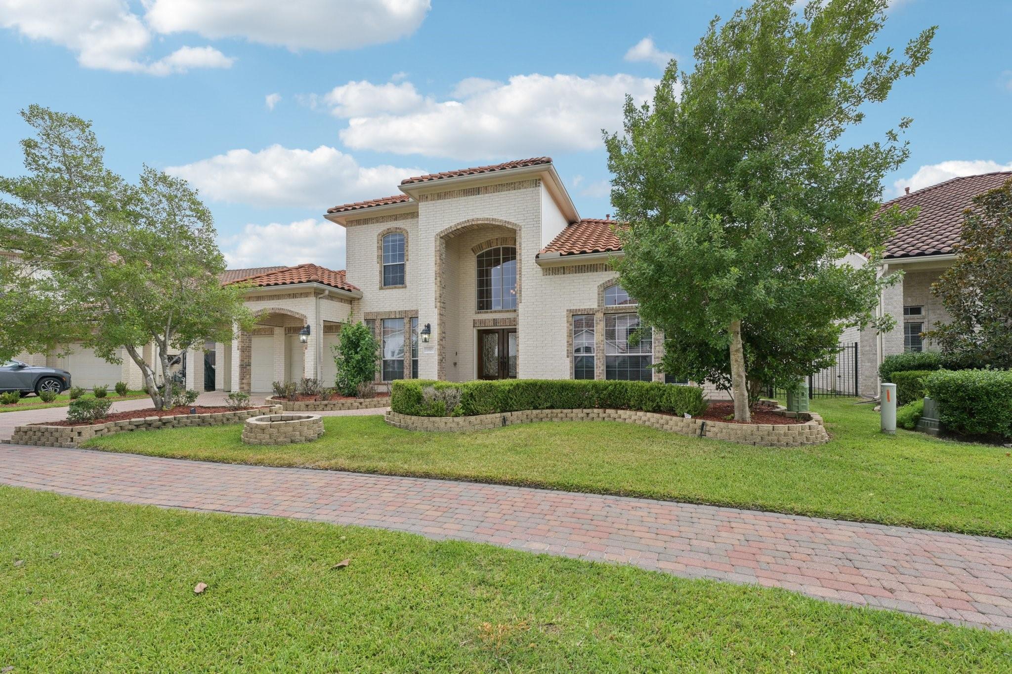 Houston, Texas, 77094, United States, 4 Bedrooms Bedrooms, ,4 BathroomsBathrooms,Residential,Active,1909896
