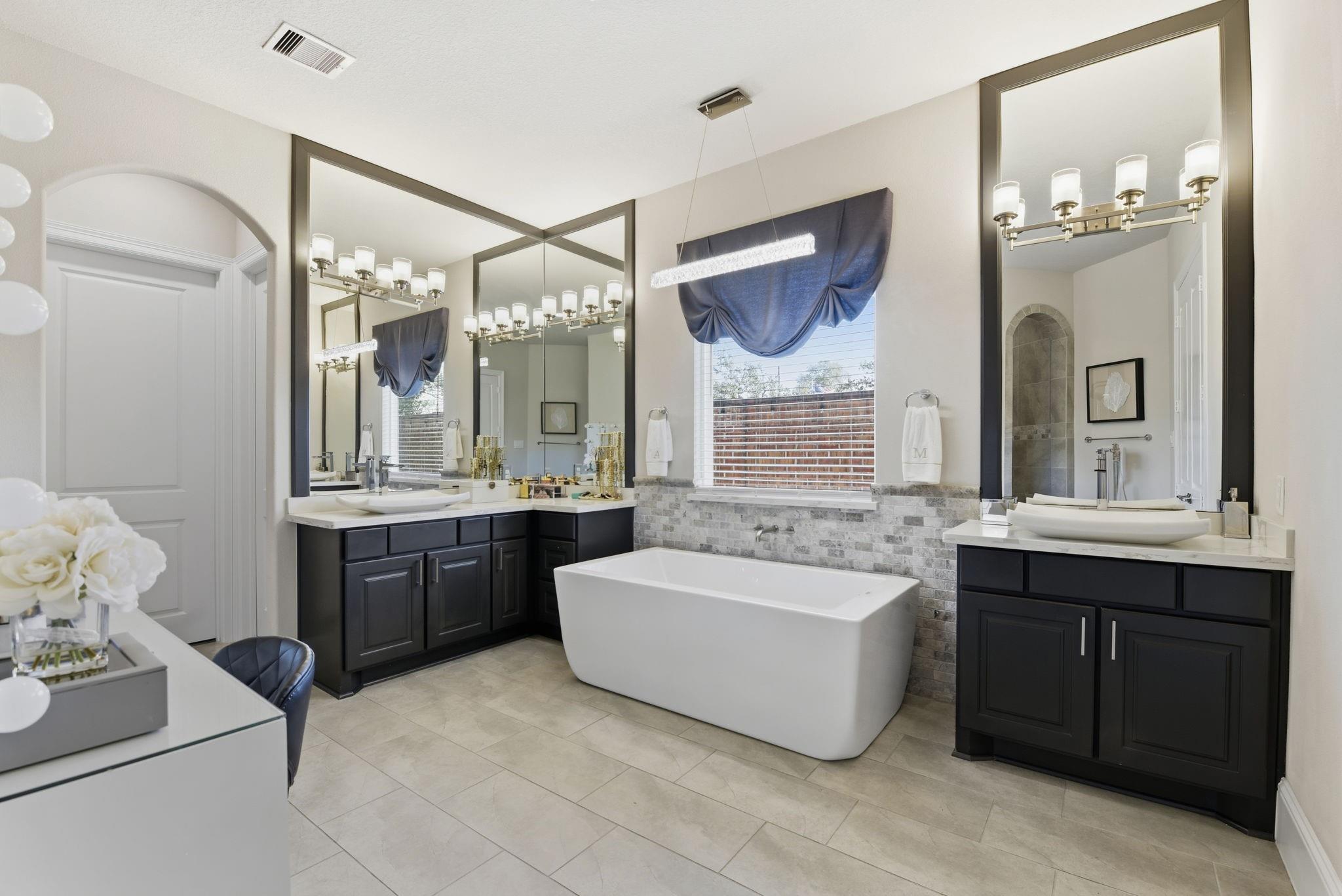 Spring, Texas, 77389, United States, 5 Bedrooms Bedrooms, ,5 BathroomsBathrooms,Residential,Active,1999943