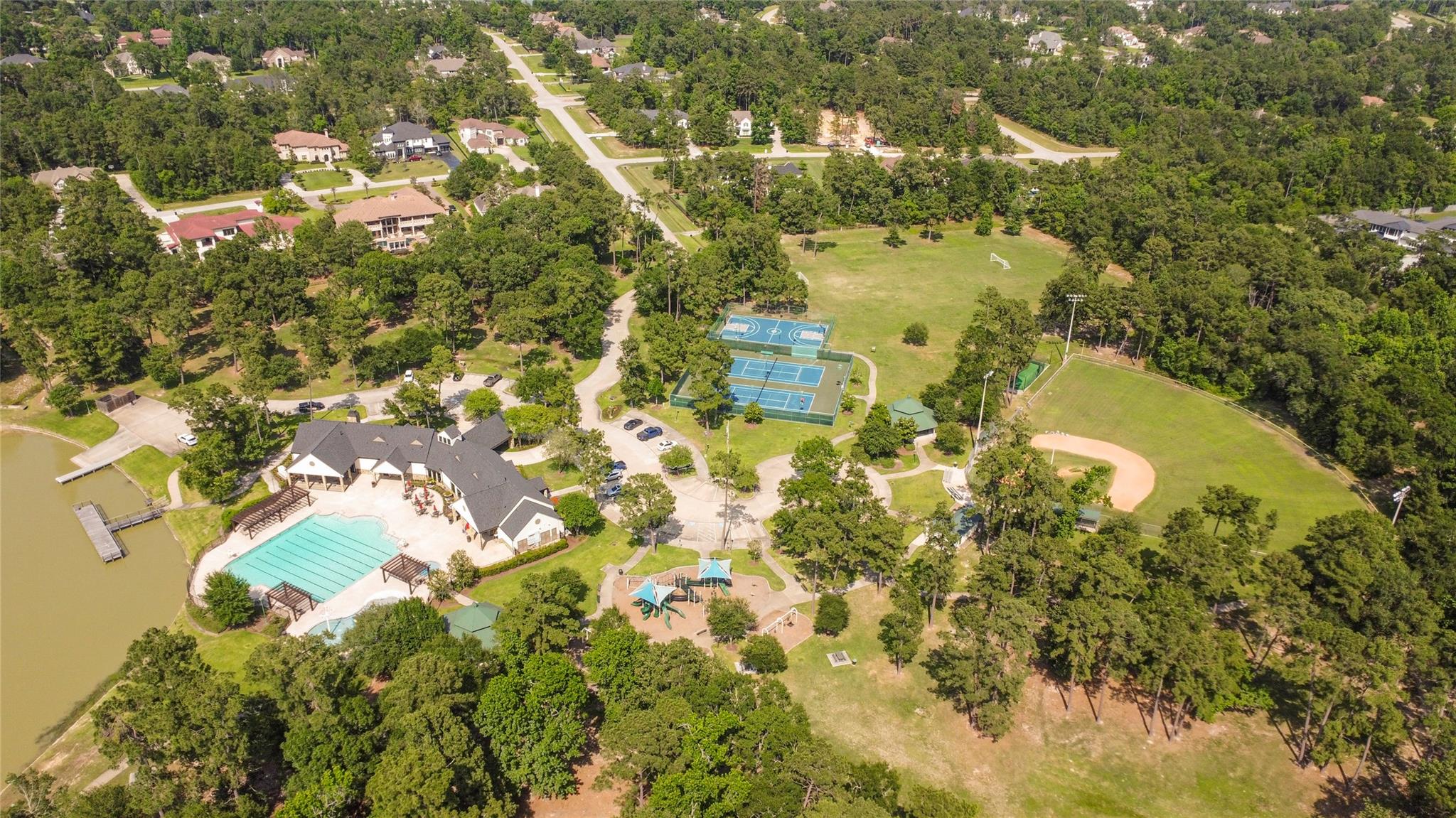 Spring, Texas, 77386, United States, 4 Bedrooms Bedrooms, ,5 BathroomsBathrooms,Residential,Active,1964247