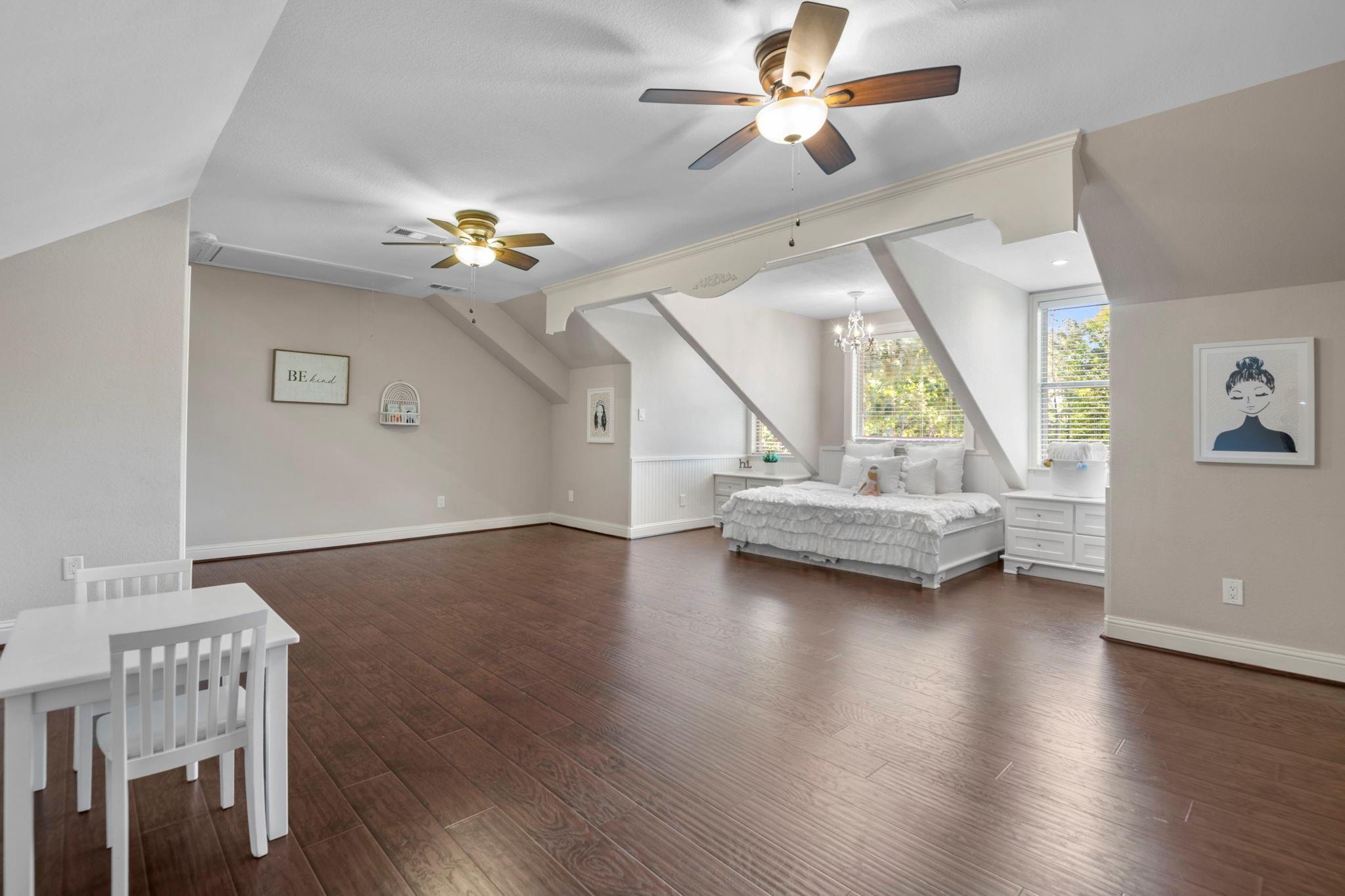 Spring, Texas, 77386, United States, 5 Bedrooms Bedrooms, ,5 BathroomsBathrooms,Residential,Active,1898206