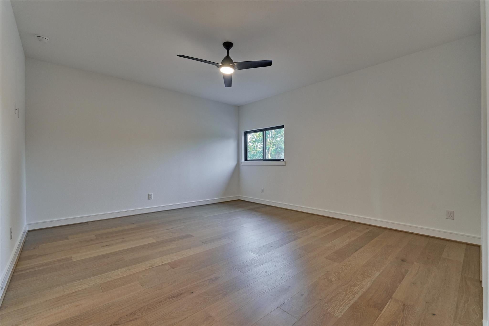 Spring, Texas, 77389, United States, 6 Bedrooms Bedrooms, ,8 BathroomsBathrooms,Residential,Active,1988447