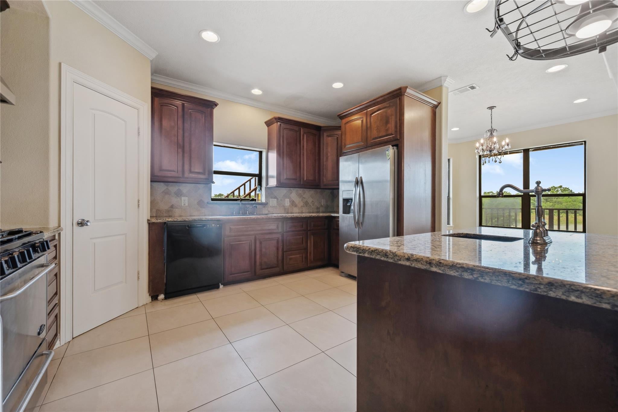 Baytown, Texas, 77520, United States, 3 Bedrooms Bedrooms, ,3 BathroomsBathrooms,Residential,Active,1824556