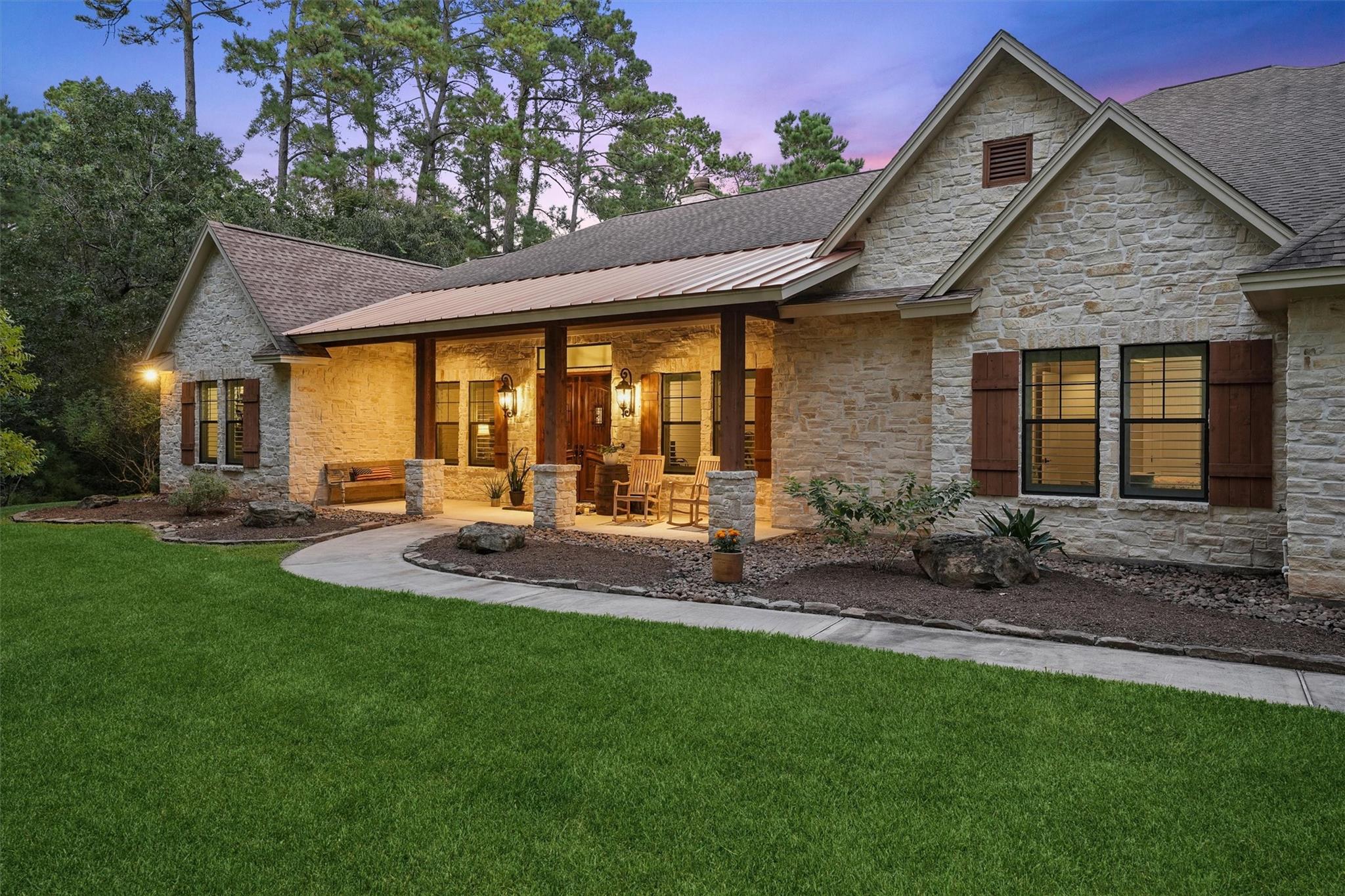 Montgomery, Texas, 77316, United States, 4 Bedrooms Bedrooms, ,3 BathroomsBathrooms,Residential,Active,1953985