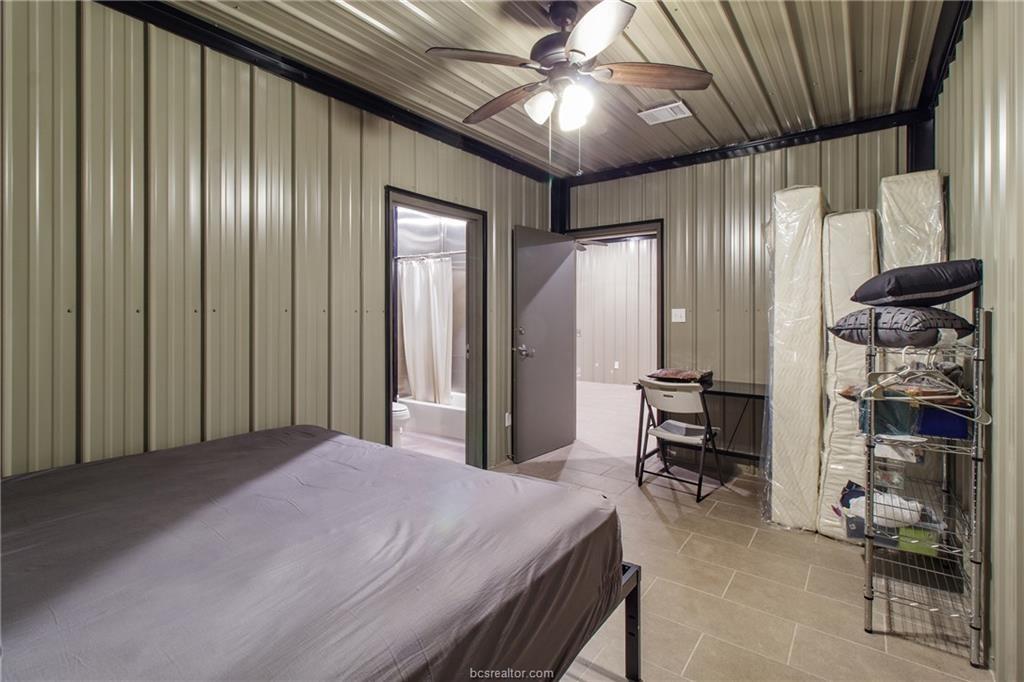 Bryan, Texas, 77845, United States, 4 Bedrooms Bedrooms, ,5 BathroomsBathrooms,Residential,Active,2012484