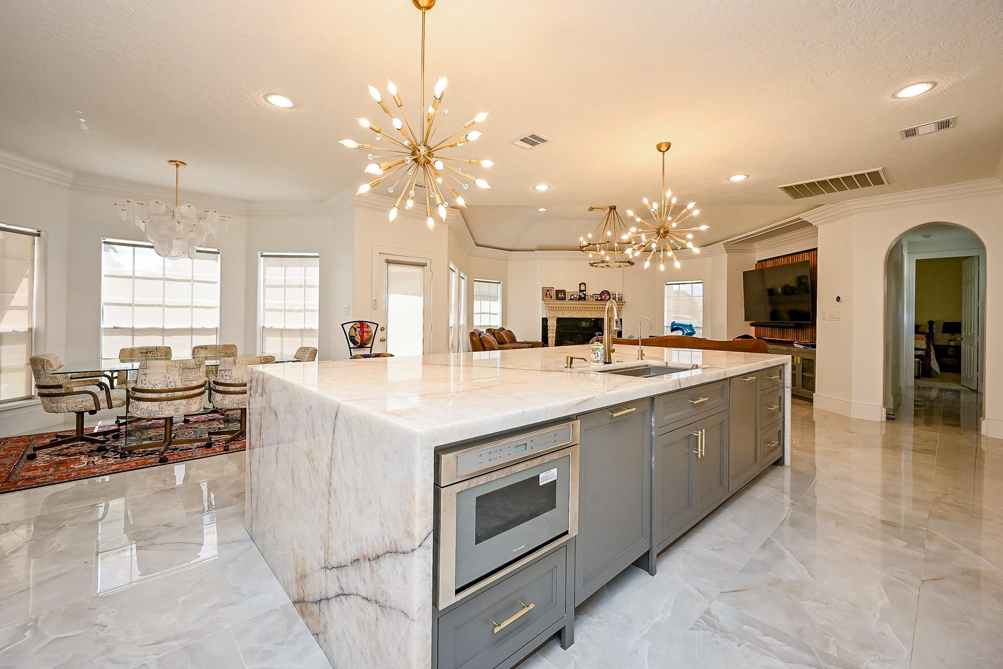 Houston, Texas, 77077, United States, 5 Bedrooms Bedrooms, ,5 BathroomsBathrooms,Residential,Active,1945837