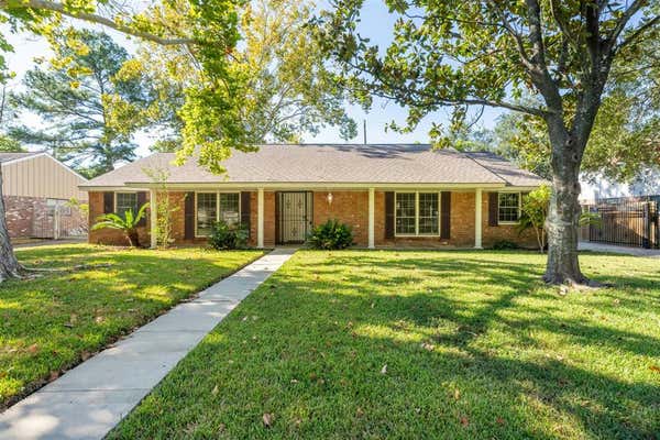 10715 PIPING ROCK LN, HOUSTON, TX 77042 - Image 1