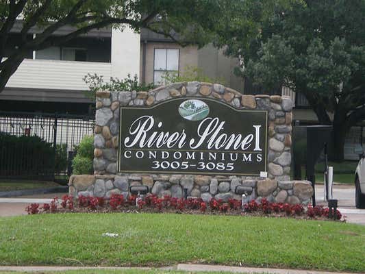 3035 WALNUT BEND LN APT 35, HOUSTON, TX 77042 - Image 1