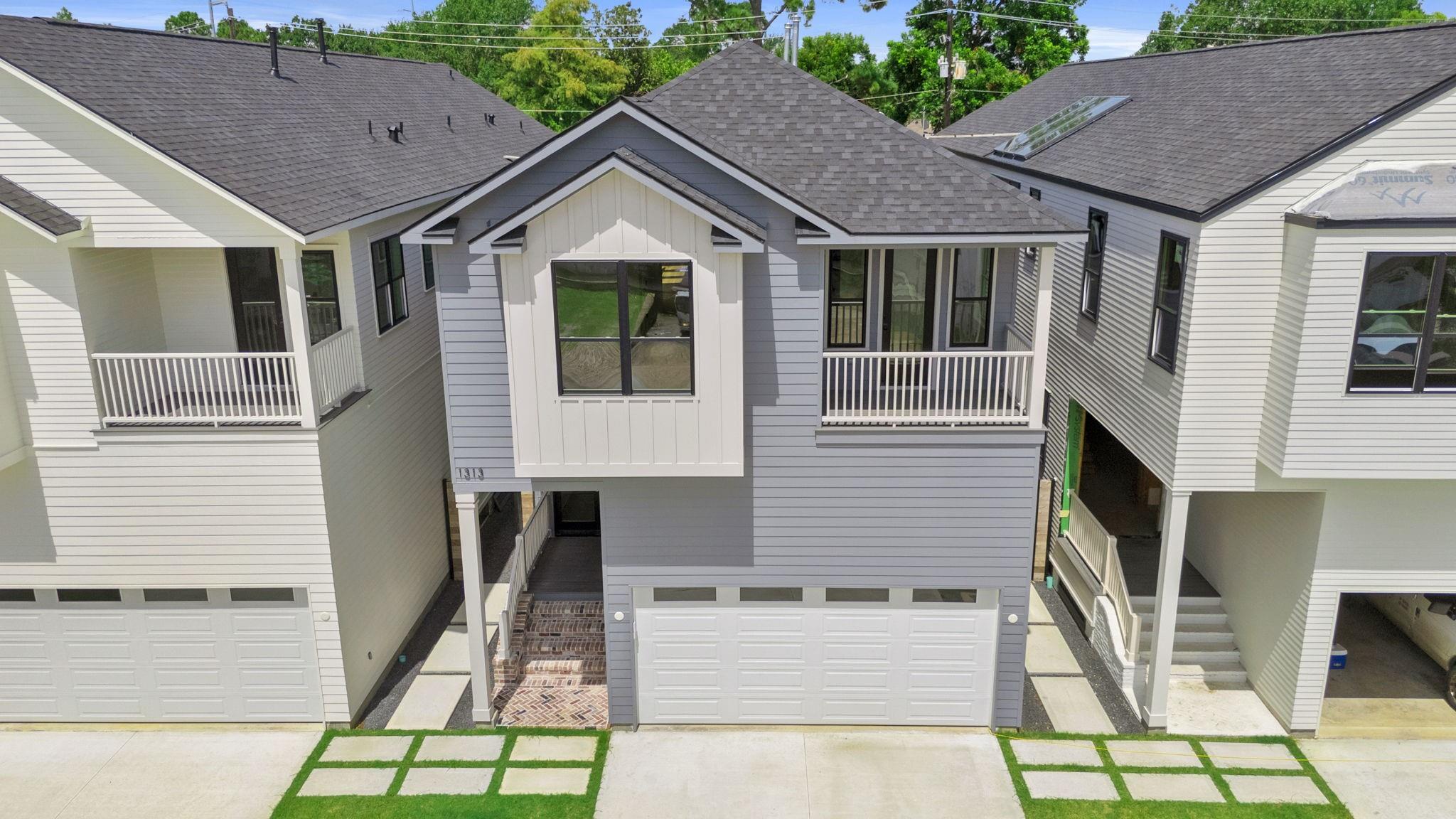 Houston, Texas, 77008, United States, 4 Bedrooms Bedrooms, ,4 BathroomsBathrooms,Residential,Active,2007981