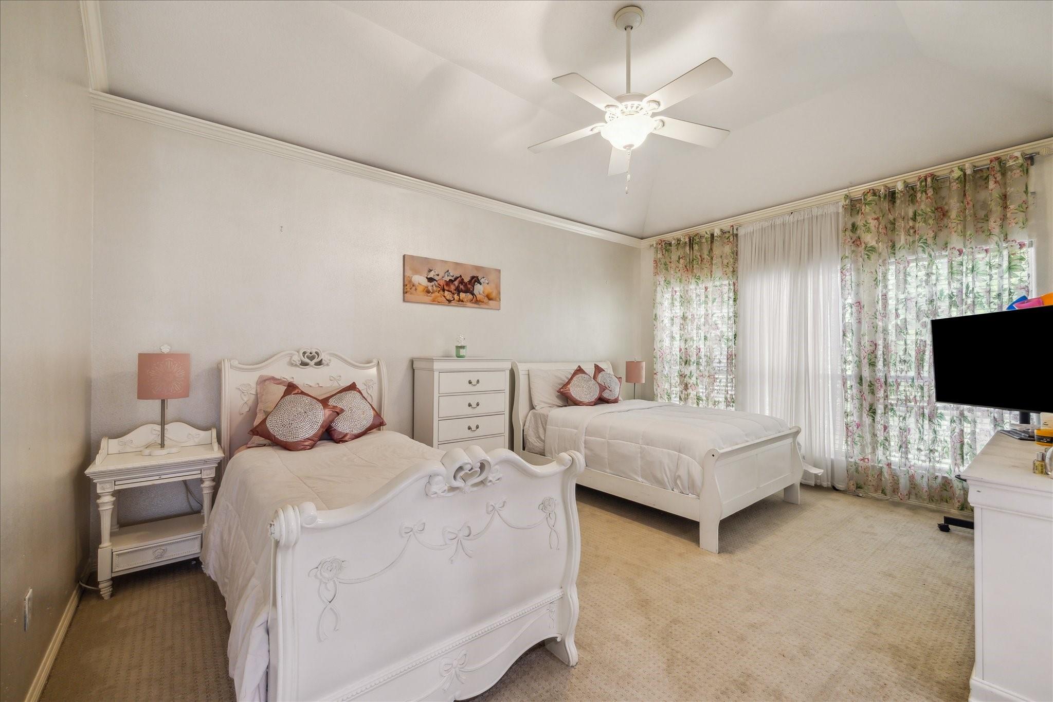 Sugar Land, Texas, 77479, United States, 5 Bedrooms Bedrooms, ,5 BathroomsBathrooms,Residential,Active,1900192