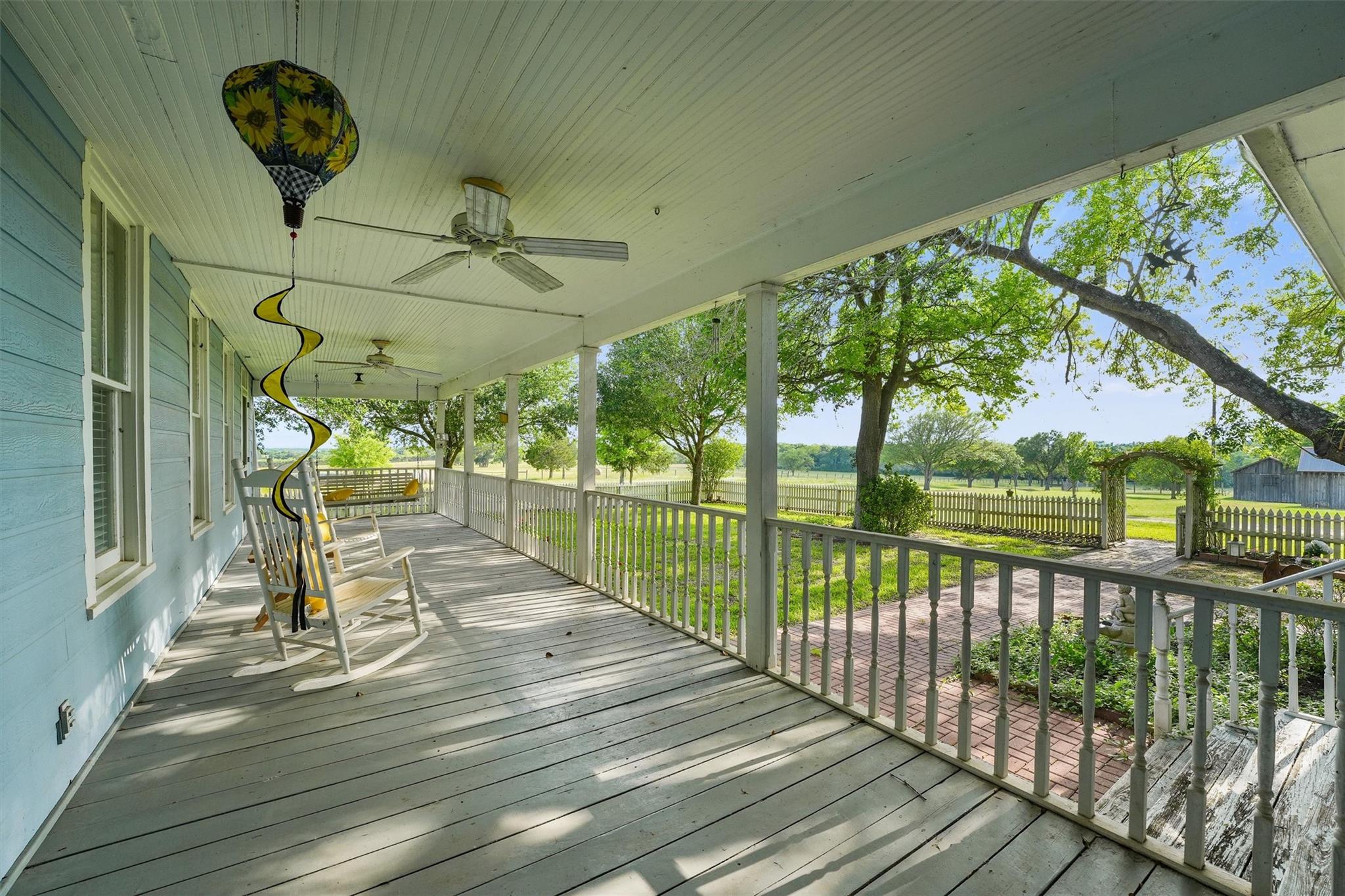Brenham, Texas, 77833, United States, 3 Bedrooms Bedrooms, ,3 BathroomsBathrooms,Residential,Active,1920281
