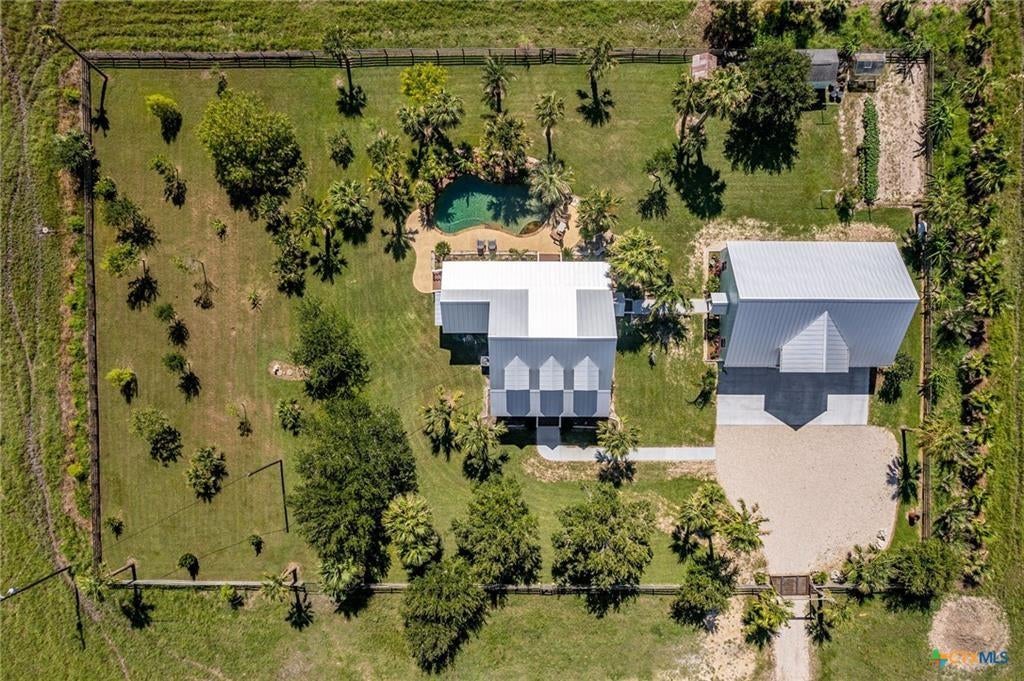 Port Lavaca, Texas, 77979, United States, 3 Bedrooms Bedrooms, ,3 BathroomsBathrooms,Residential,Active,1871222