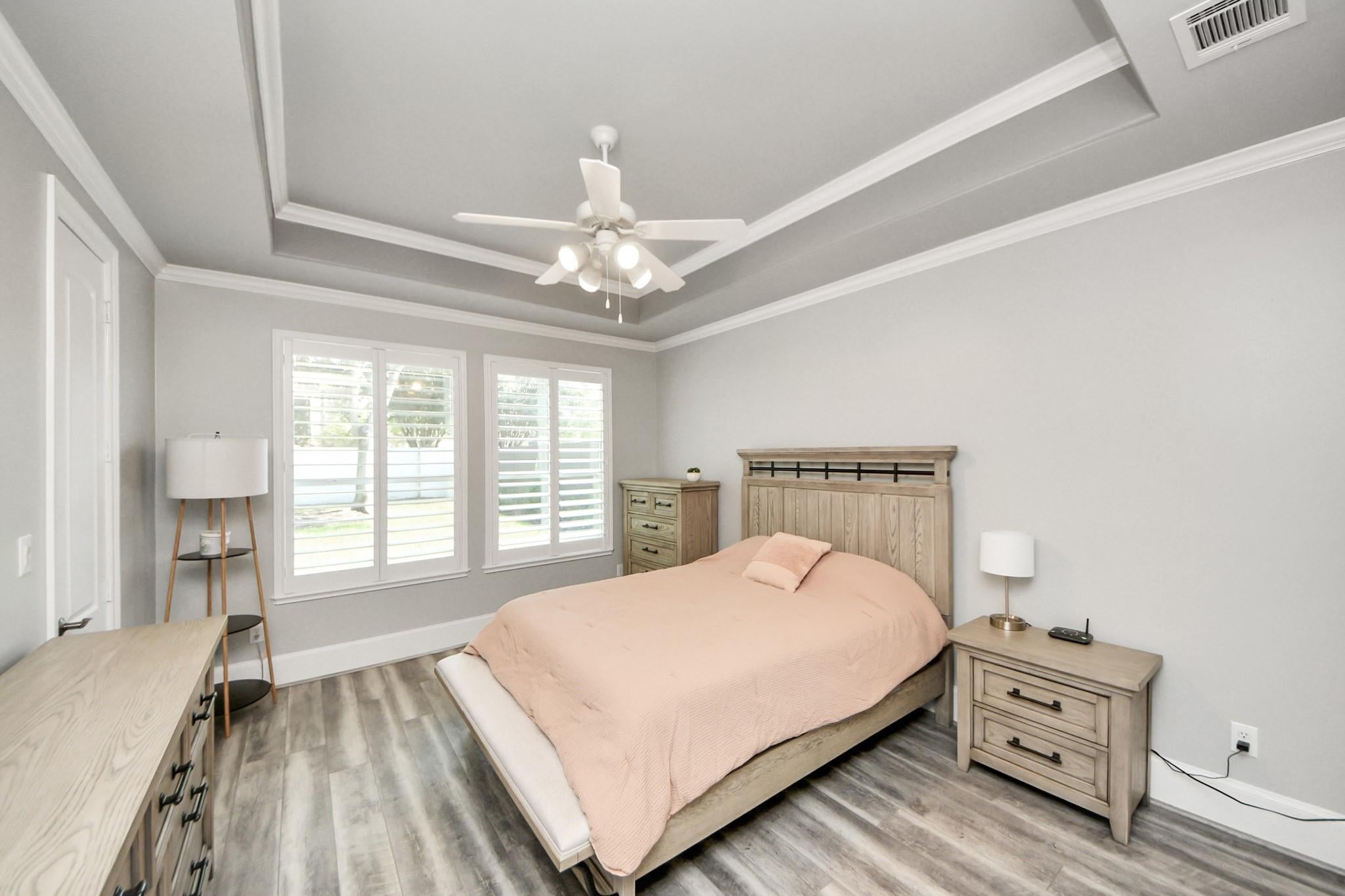 Missouri City, Texas, 77459, United States, 5 Bedrooms Bedrooms, ,4 BathroomsBathrooms,Residential,Active,1922655