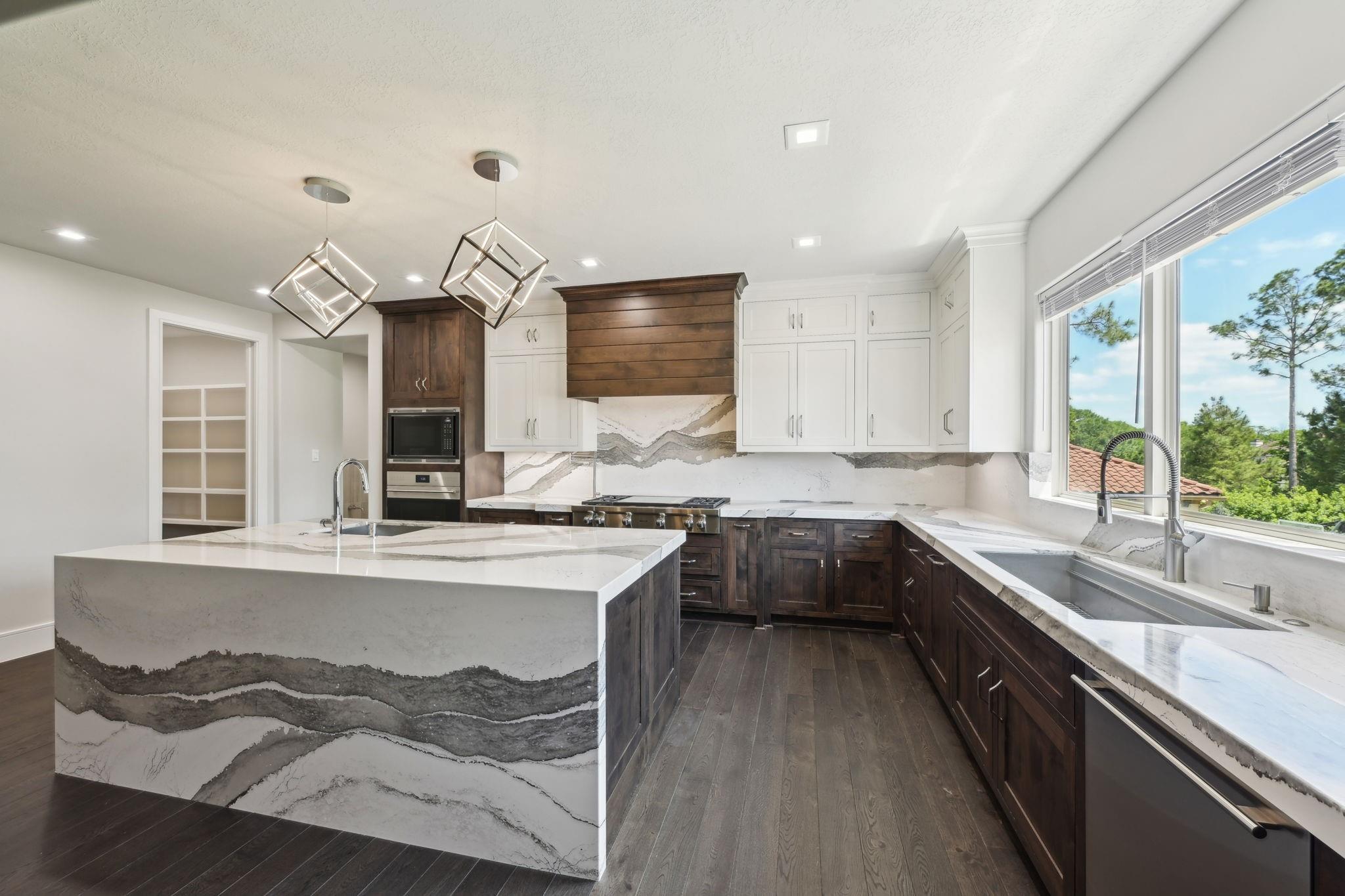 Richmond, Texas, 77406, United States, 11 Bedrooms Bedrooms, ,15 BathroomsBathrooms,Residential,Active,1914837