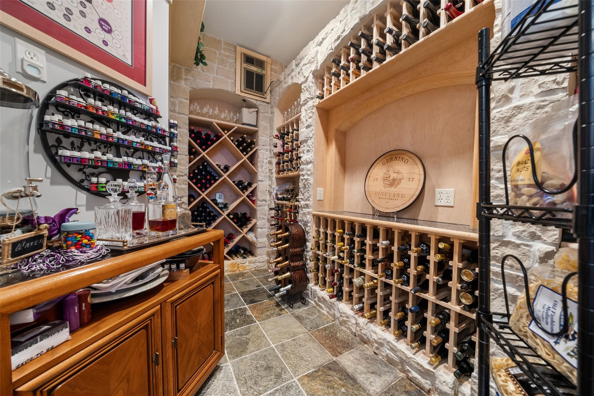 Montgomery, Texas, 77356, United States, 3 Bedrooms Bedrooms, ,4 BathroomsBathrooms,Residential,Active,1992537