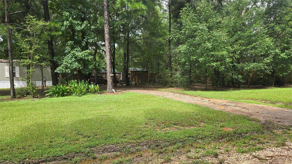 222 HEBERT LN, LIVINGSTON, TX 77351, photo 1 of 25