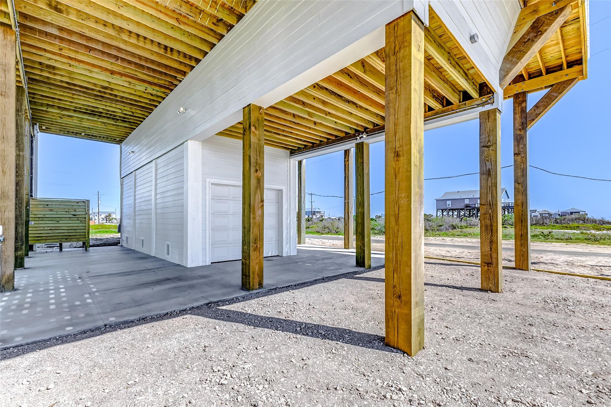 Gilchrist, Texas, 77617, United States, 3 Bedrooms Bedrooms, ,4 BathroomsBathrooms,Residential,Active,1761250