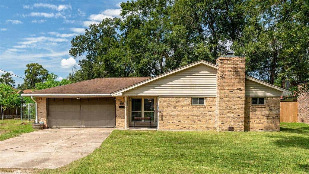 811 GARNER ST, CLEVELAND, TX 77327, photo 1 of 23